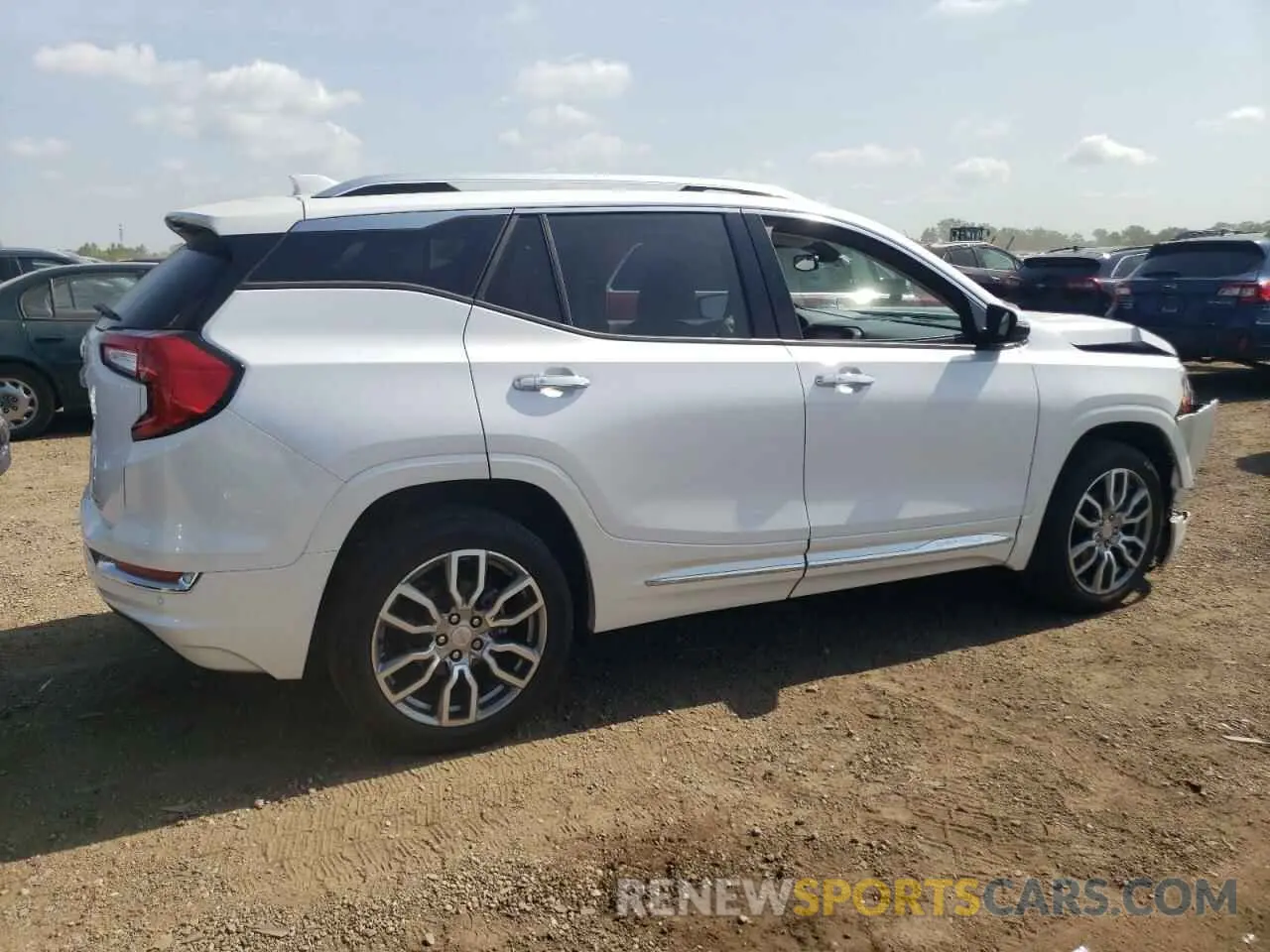 3 Photograph of a damaged car 3GKALXEG7RL112700 GMC TERRAIN 2024