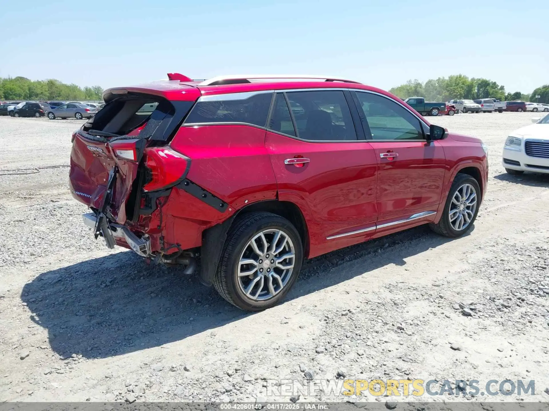 4 Фотография поврежденного автомобиля 3GKALXEG8RL325865 GMC TERRAIN 2024