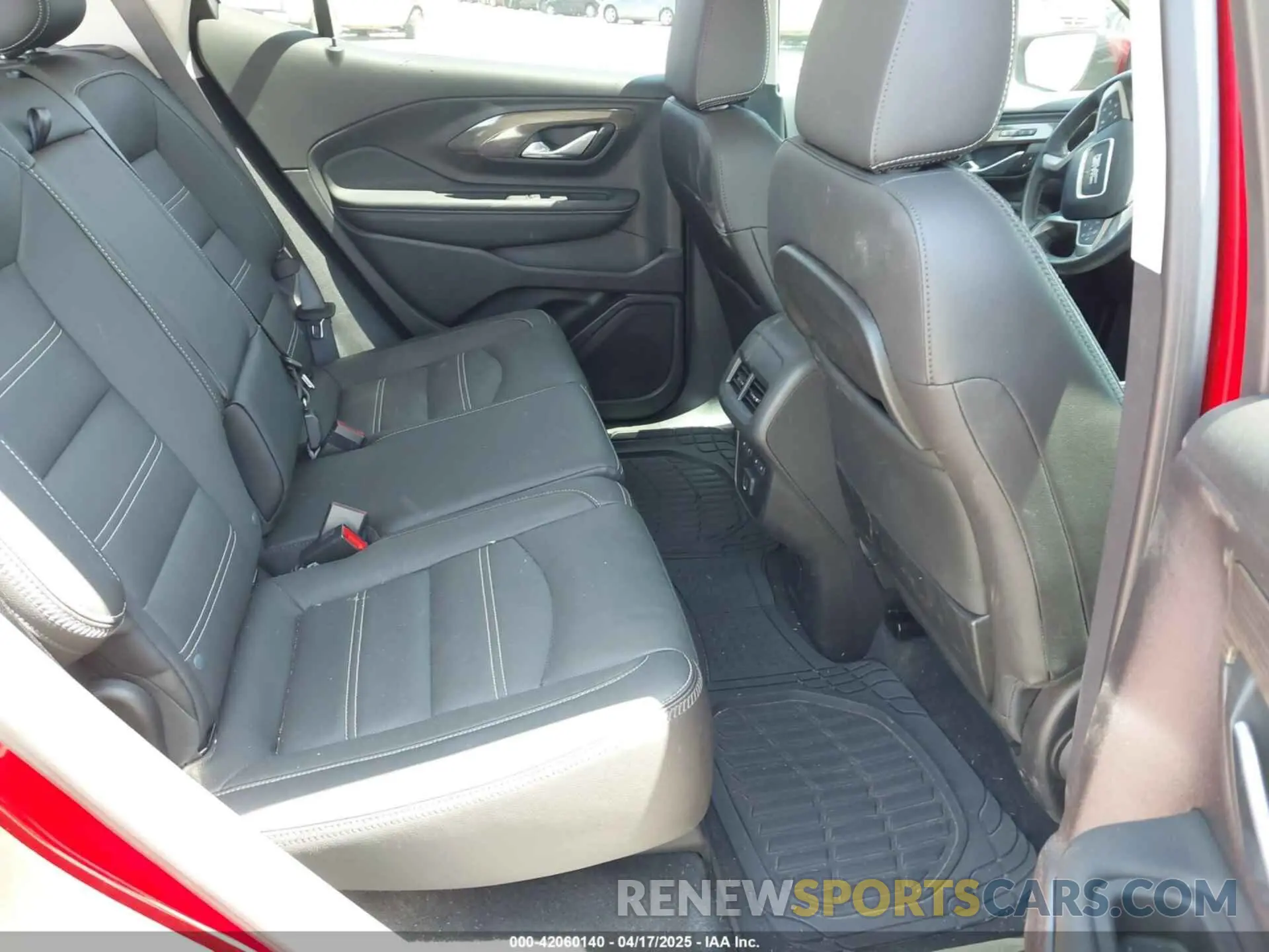 8 Фотография поврежденного автомобиля 3GKALXEG8RL325865 GMC TERRAIN 2024