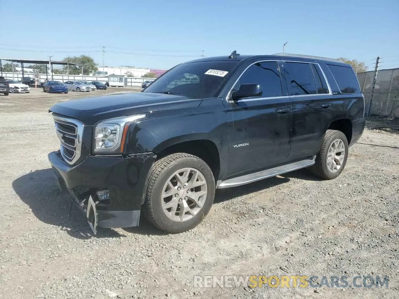 1 Фотография поврежденного автомобиля 1GKS1AKC9KR166202 GMC YUKON 2019