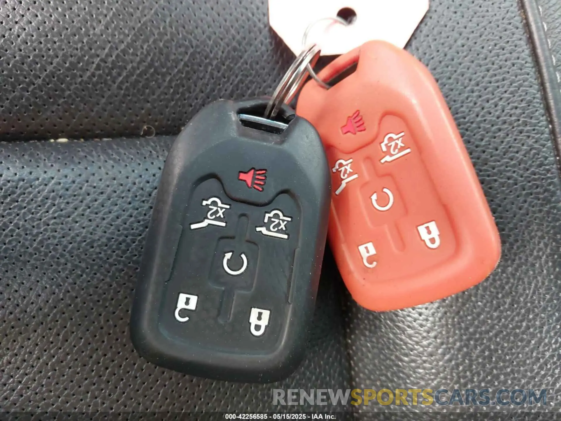 11 Фотография поврежденного автомобиля 1GKS1BKC6KR156197 GMC YUKON 2019