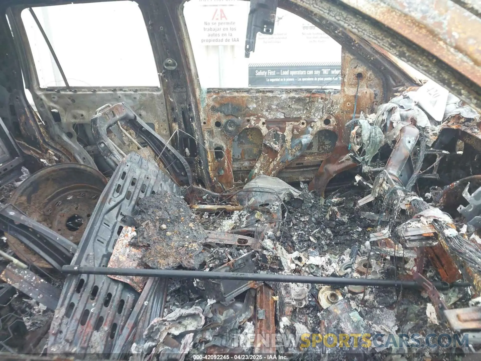 5 Фотография поврежденного автомобиля 1GKS1CKJ6KR223319 GMC YUKON 2019