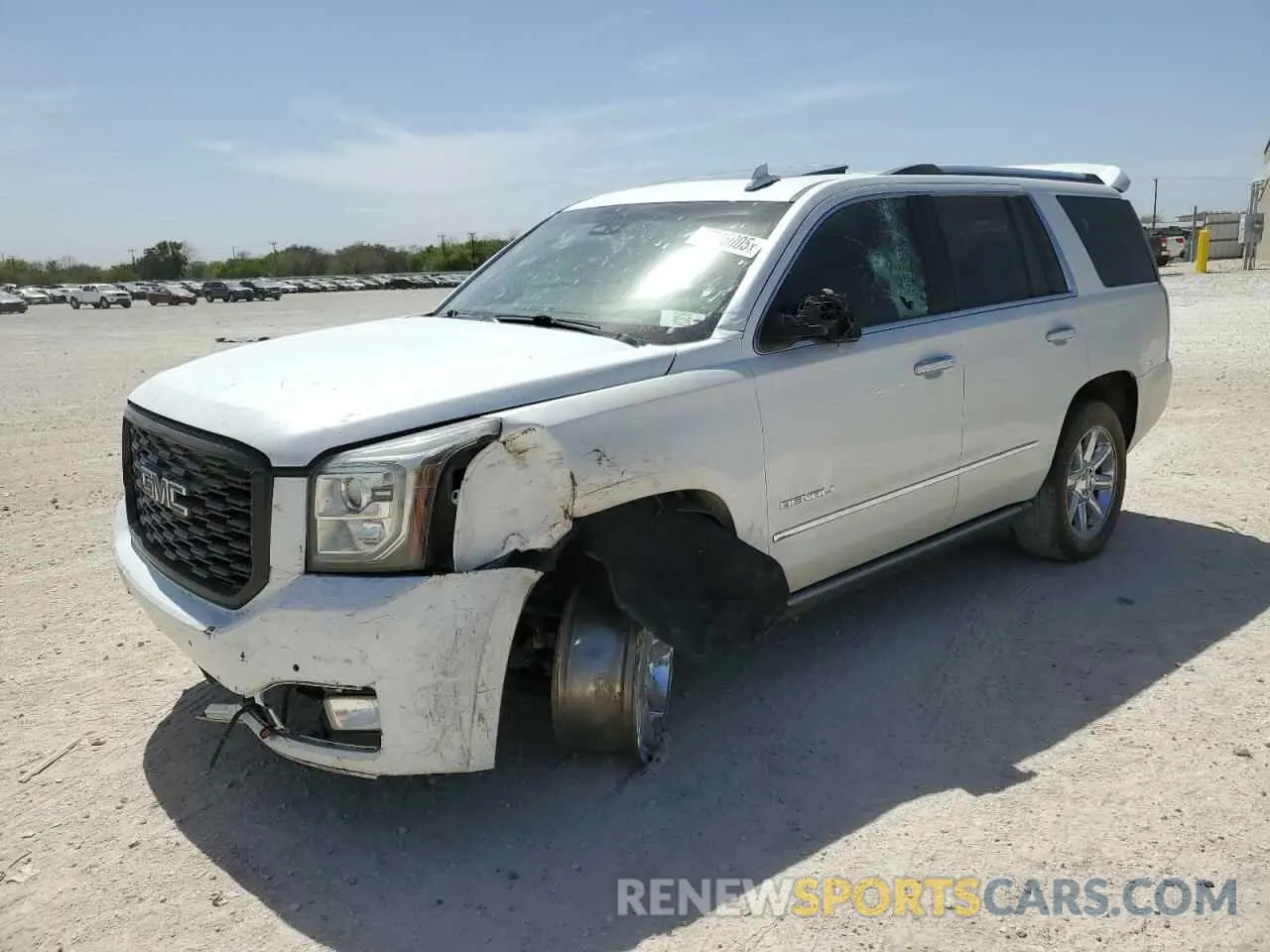 1 Photograph of a damaged car 1GKS1CKJ9KR128706 GMC YUKON 2019