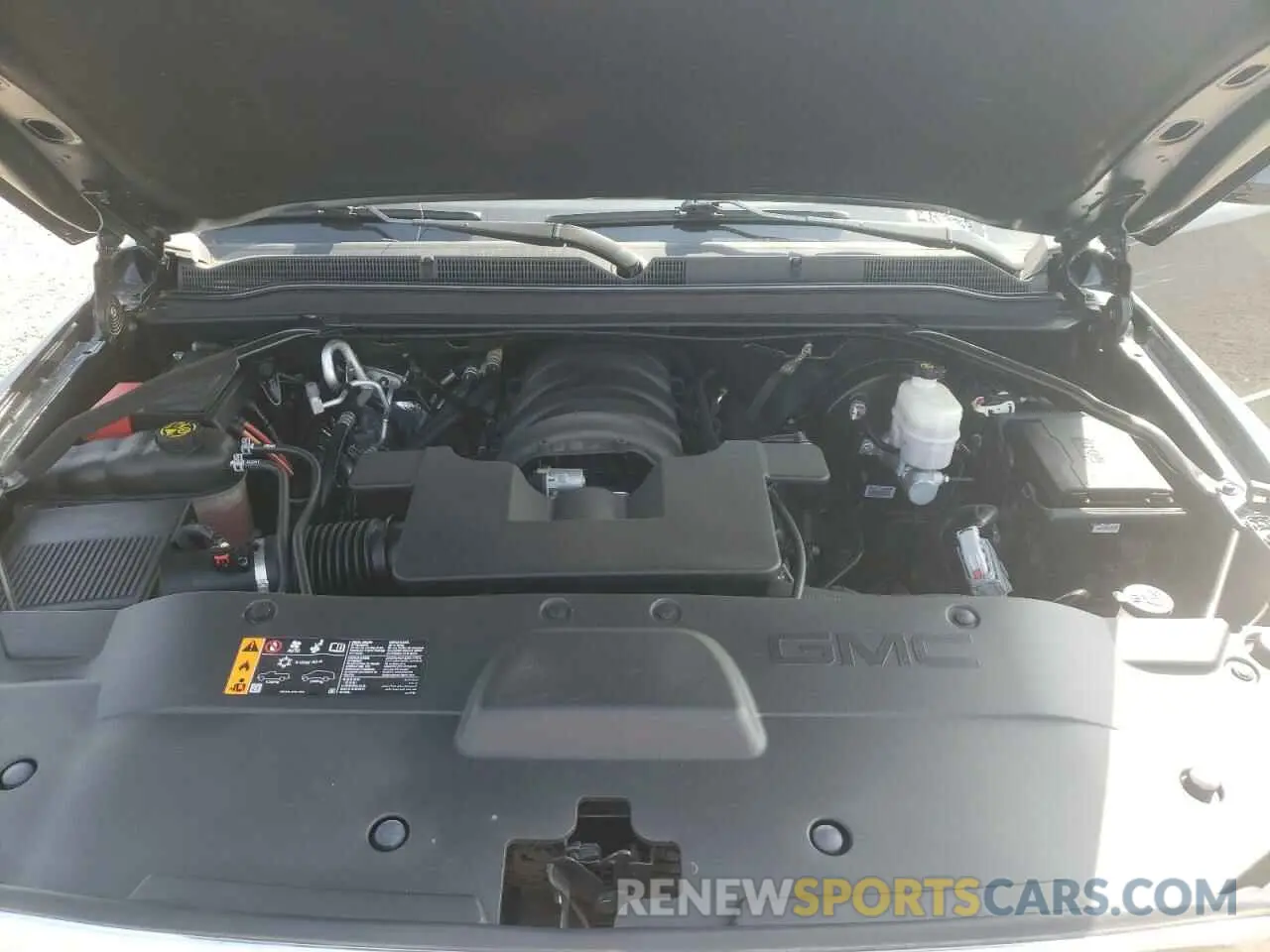 13 Photograph of a damaged car 1GKS1GKC1KR373752 GMC YUKON 2019