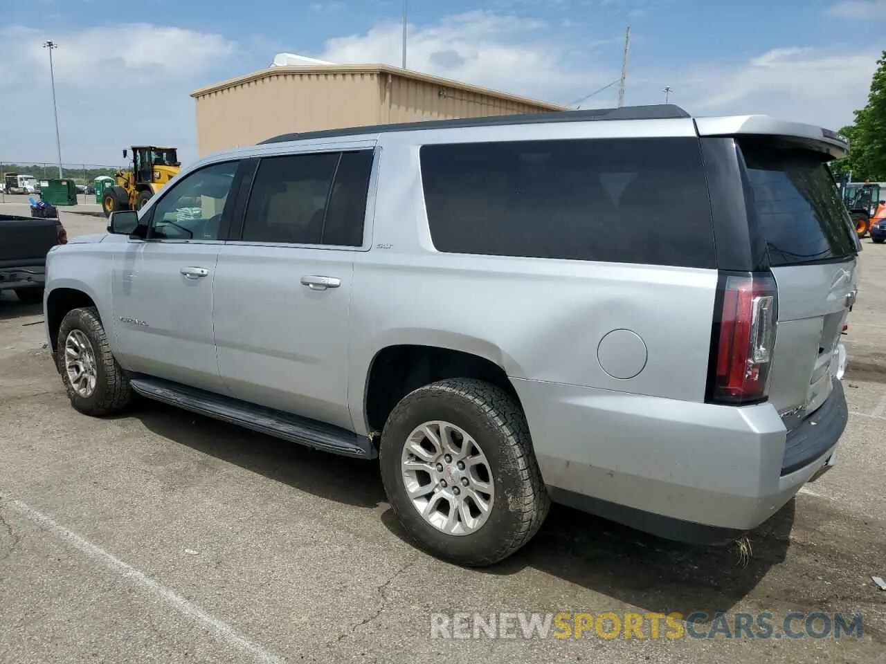 2 Photograph of a damaged car 1GKS1GKC8KR245444 GMC YUKON 2019