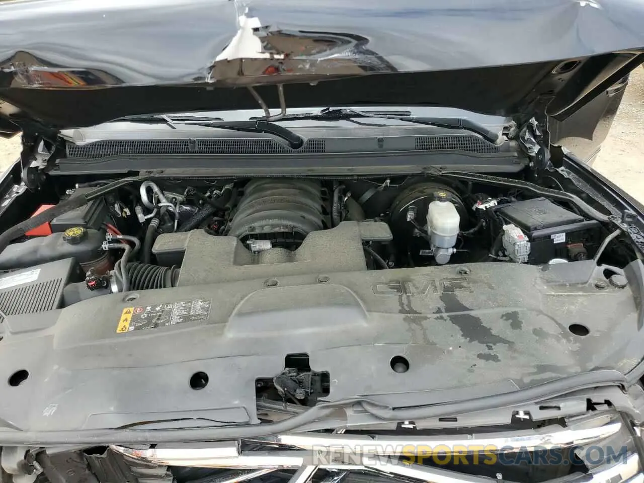13 Photograph of a damaged car 1GKS1GKC9KR272264 GMC YUKON 2019