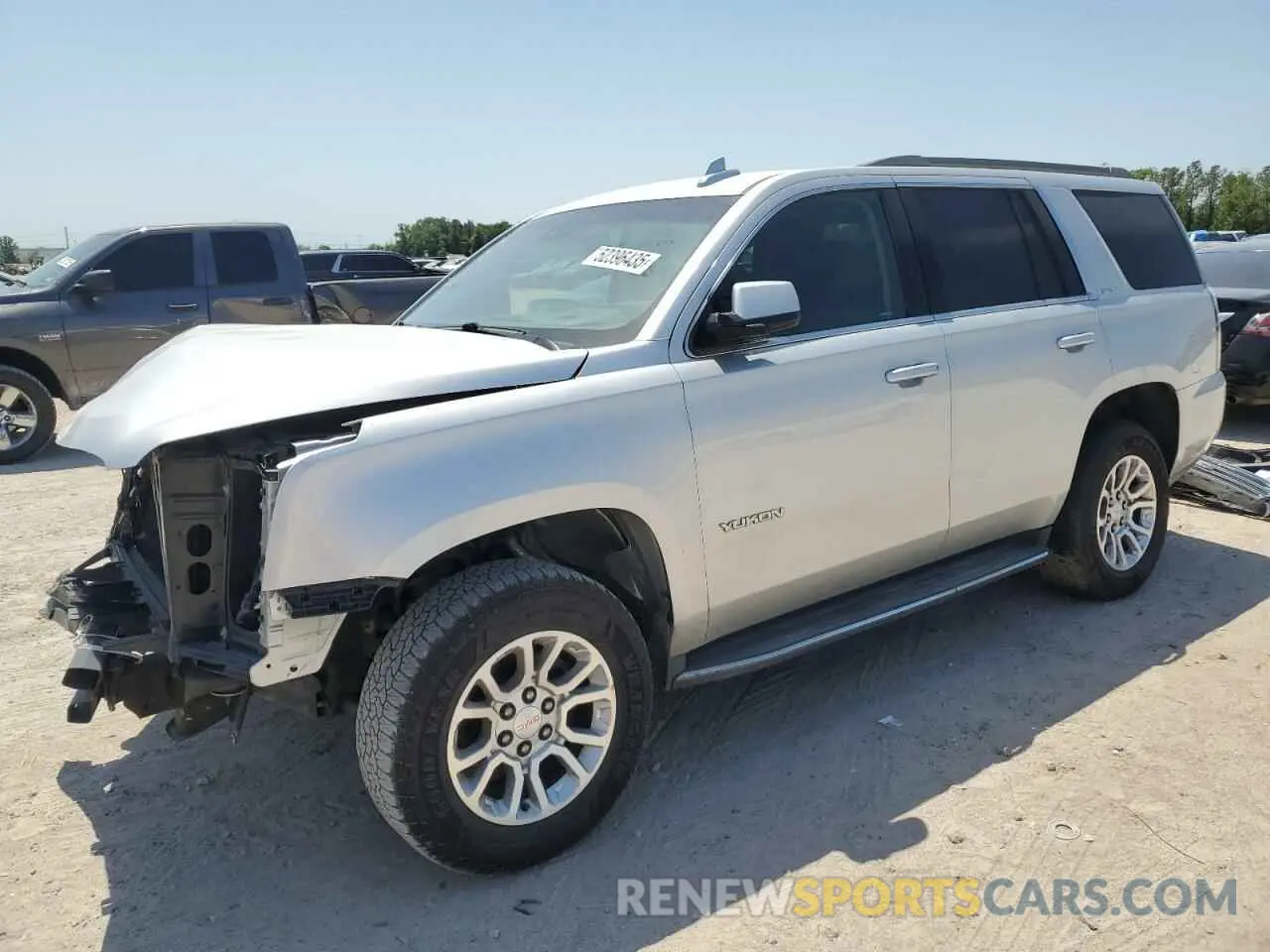 1 Photograph of a damaged car 1GKS2BKC3KR231127 GMC YUKON 2019