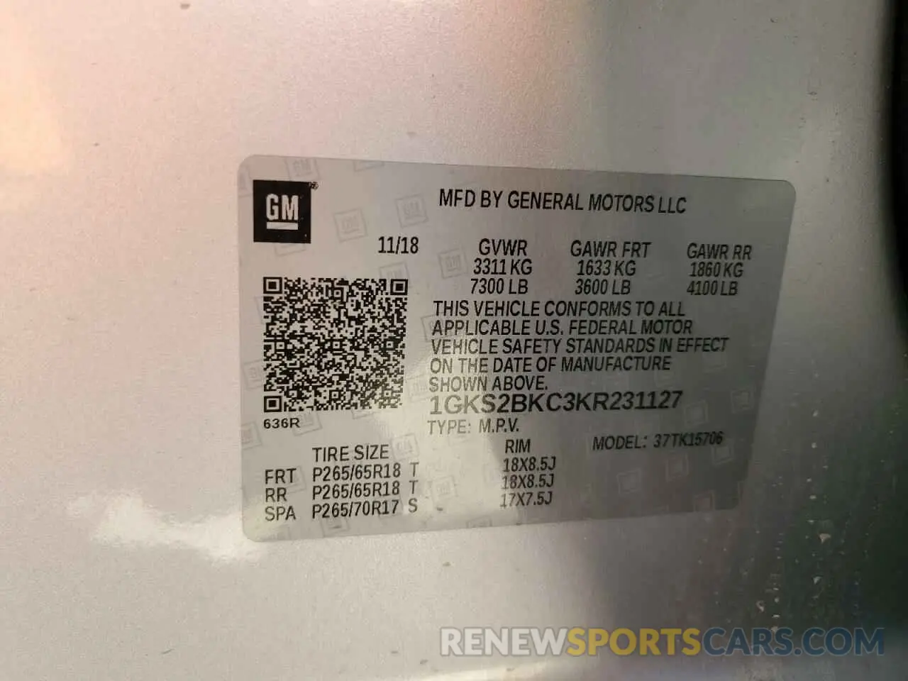 14 Photograph of a damaged car 1GKS2BKC3KR231127 GMC YUKON 2019