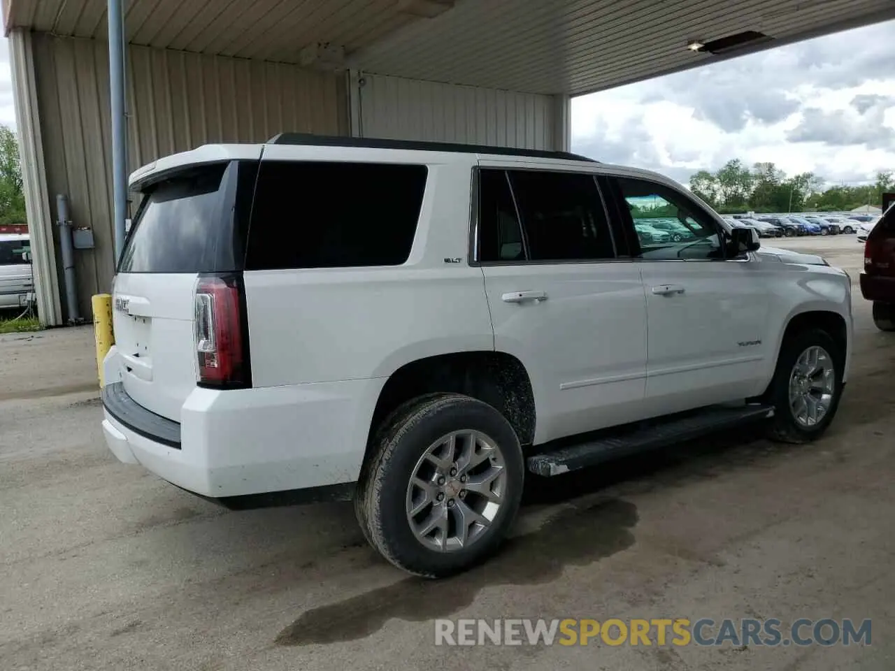 3 Фотография поврежденного автомобиля 1GKS2BKC4KR307857 GMC YUKON 2019