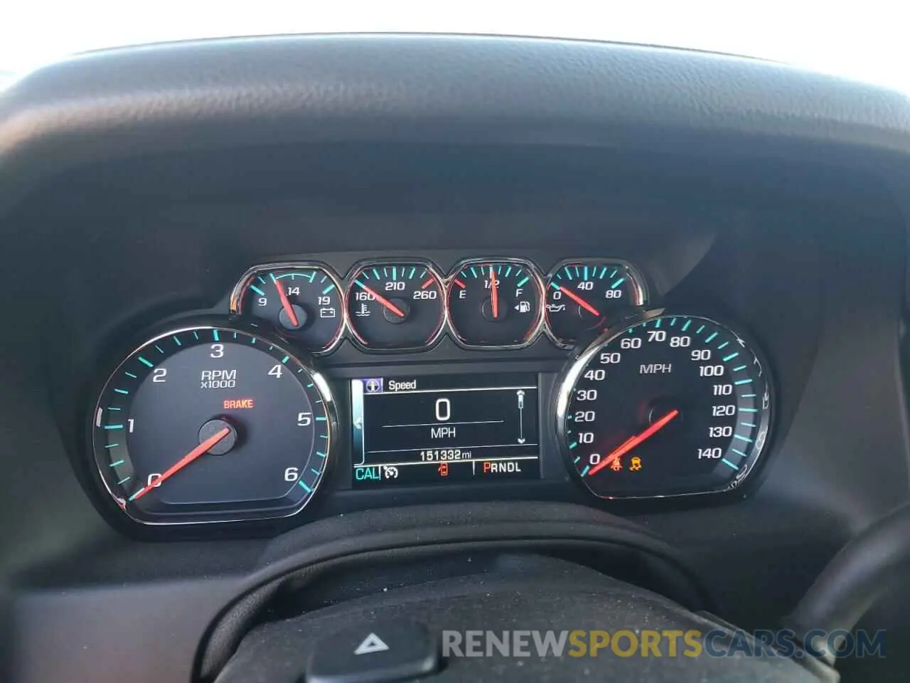 9 Photograph of a damaged car 1GKS2BKC5KR117288 GMC YUKON 2019