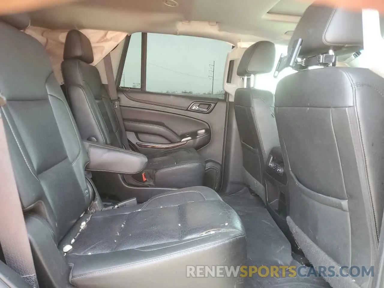 11 Фотография поврежденного автомобиля 1GKS2BKC5KR166412 GMC YUKON 2019
