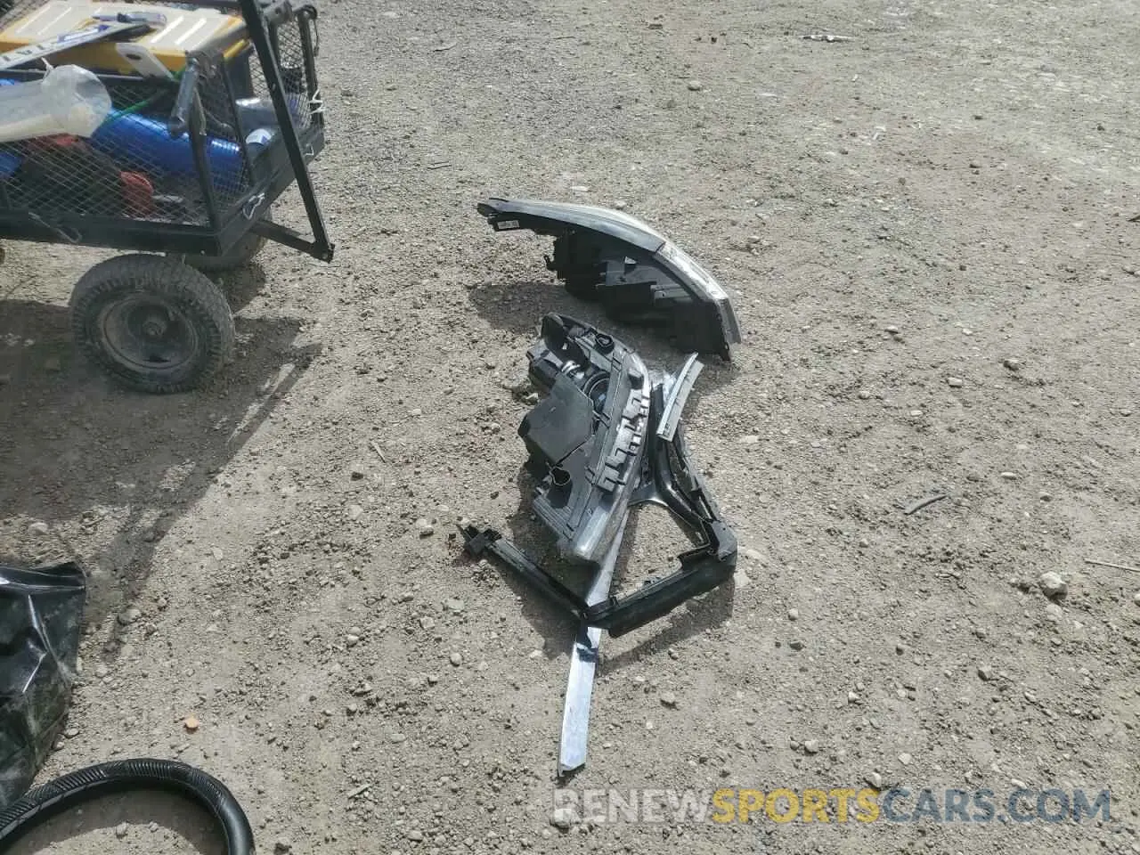 13 Фотография поврежденного автомобиля 1GKS2BKC5KR166412 GMC YUKON 2019