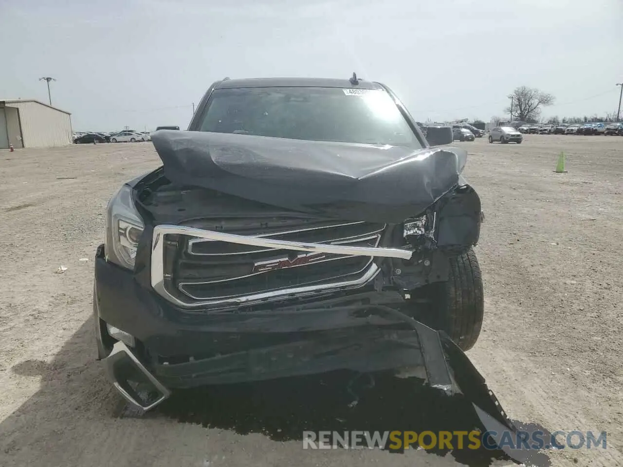5 Фотография поврежденного автомобиля 1GKS2BKC5KR166412 GMC YUKON 2019