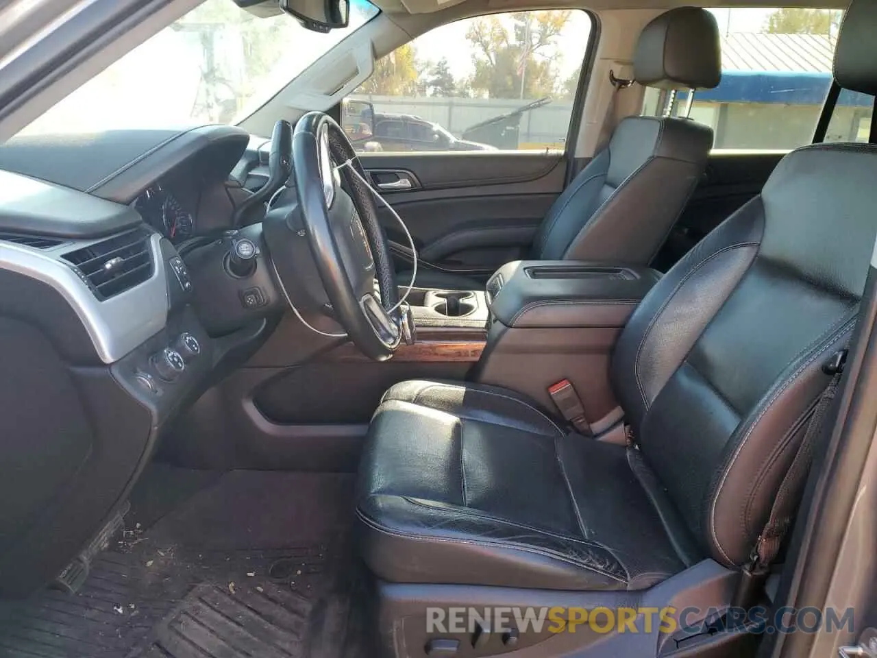 7 Фотография поврежденного автомобиля 1GKS2BKCXKR380618 GMC YUKON 2019
