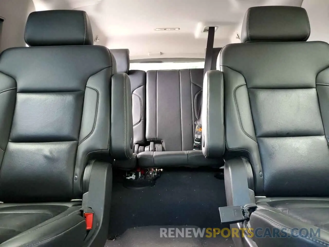 10 Фотография поврежденного автомобиля 1GKS2GKC5KR166603 GMC YUKON 2019
