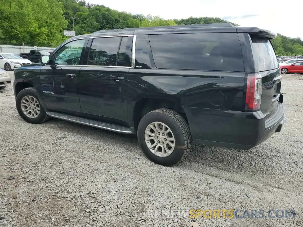 2 Фотография поврежденного автомобиля 1GKS2GKC5KR166603 GMC YUKON 2019