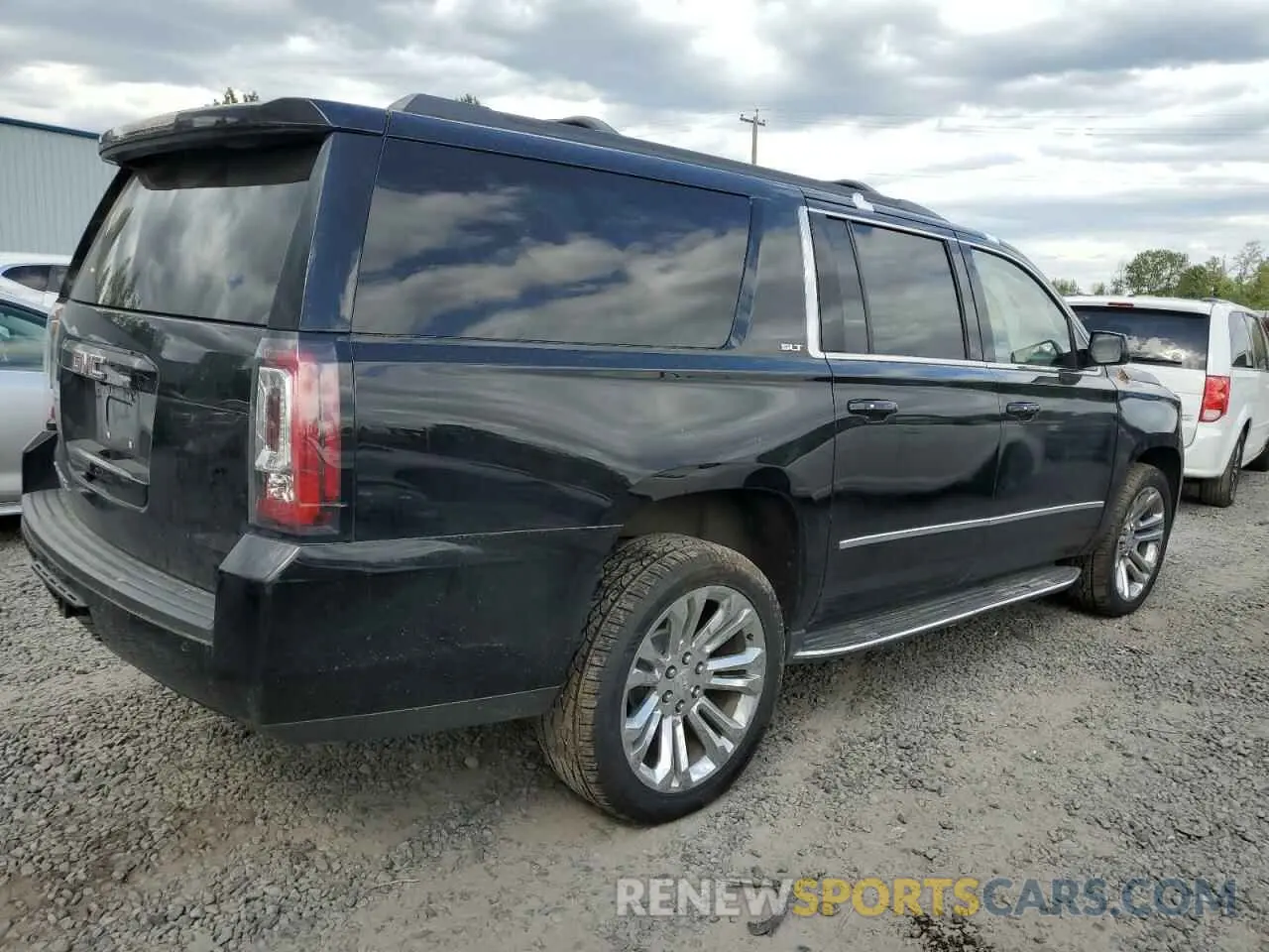 3 Фотография поврежденного автомобиля 1GKS2GKC5KR247763 GMC YUKON 2019