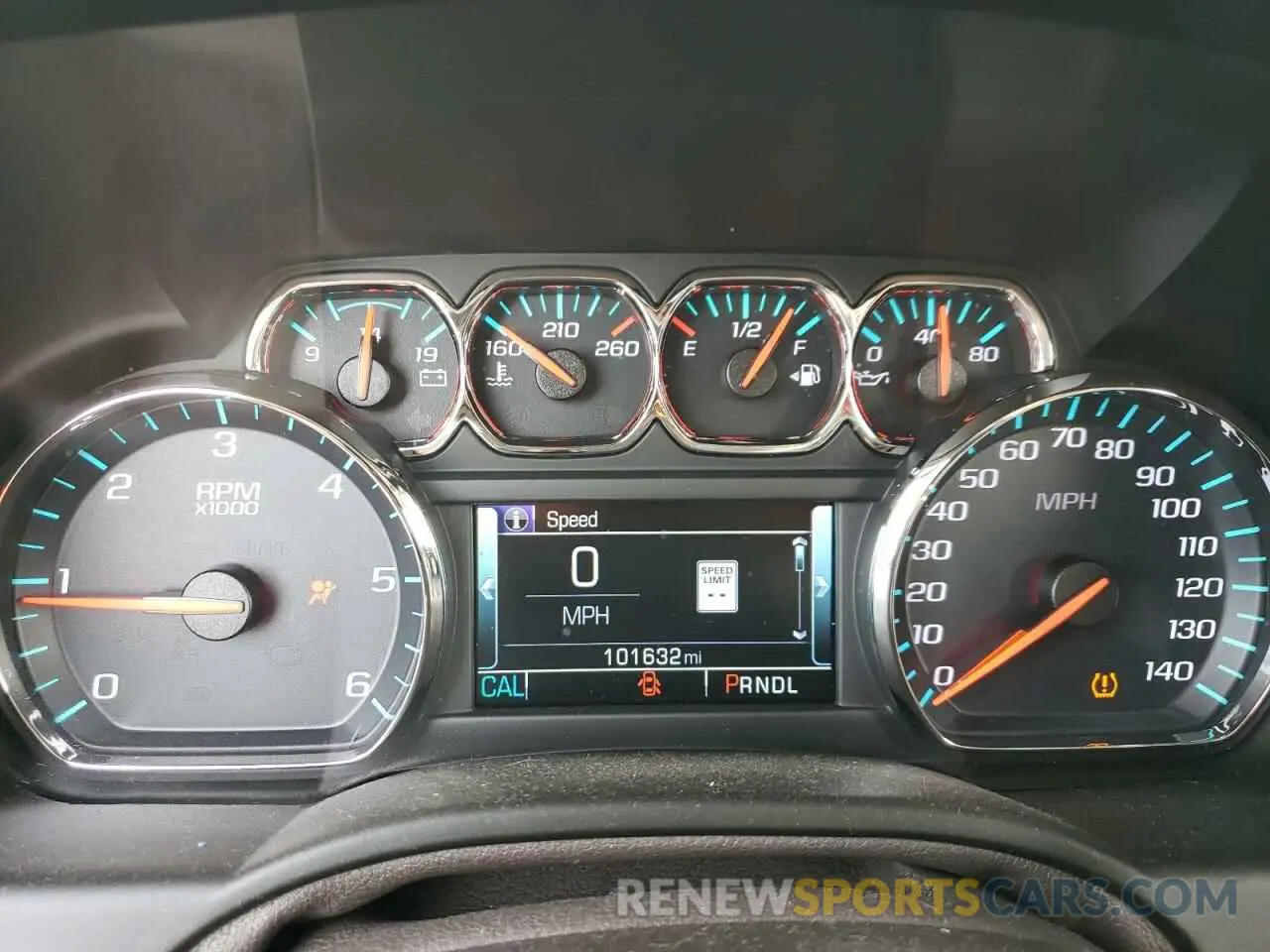 9 Photograph of a damaged car 1GKS2GKC8KR371087 GMC YUKON 2019