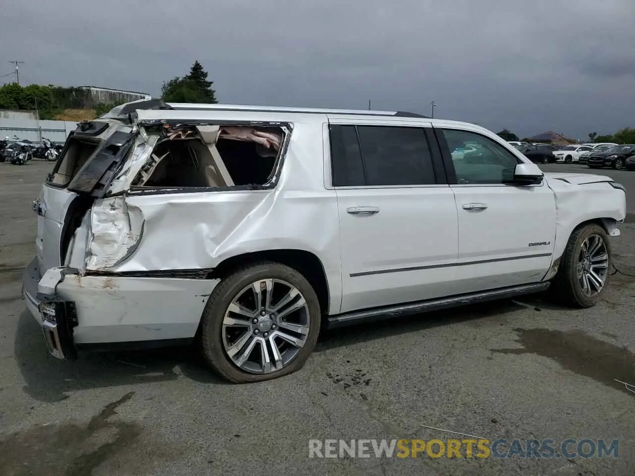 3 Photograph of a damaged car 1GKS2HKJ4KR297154 GMC YUKON 2019