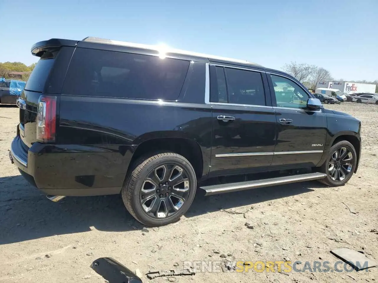 3 Photograph of a damaged car 1GKS2HKJ6KR307005 GMC YUKON 2019