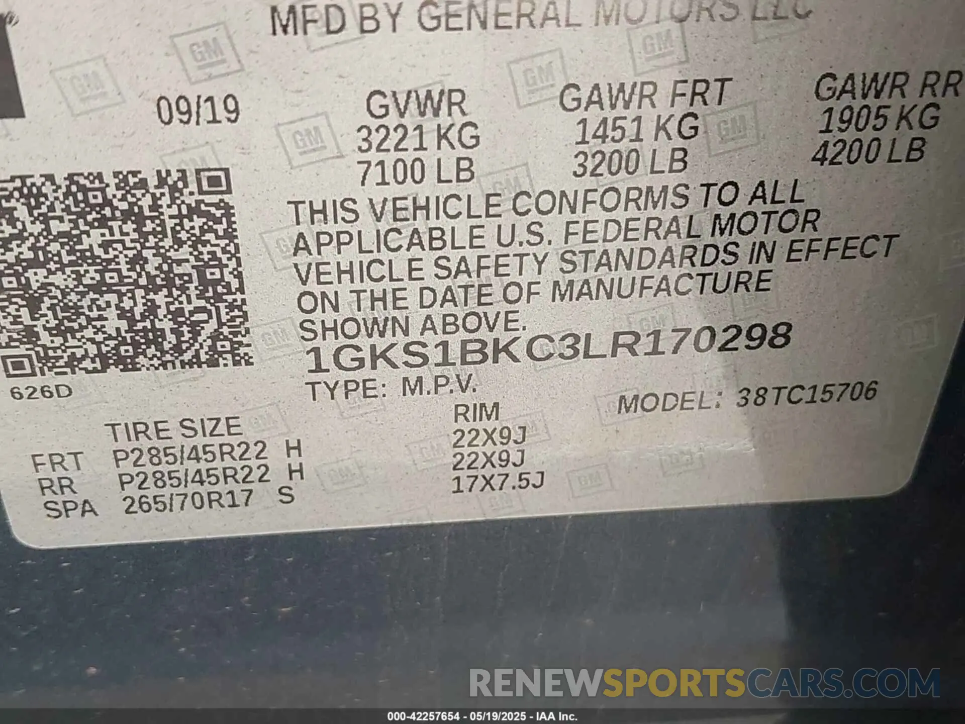 9 Фотография поврежденного автомобиля 1GKS1BKC3LR170298 GMC YUKON 2020