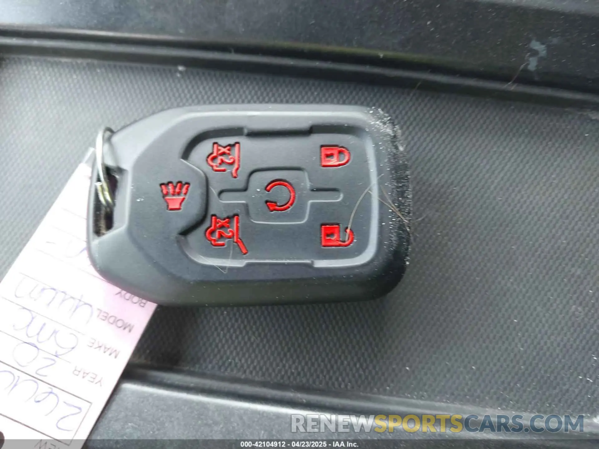 11 Фотография поврежденного автомобиля 1GKS1BKC4LR242383 GMC YUKON 2020