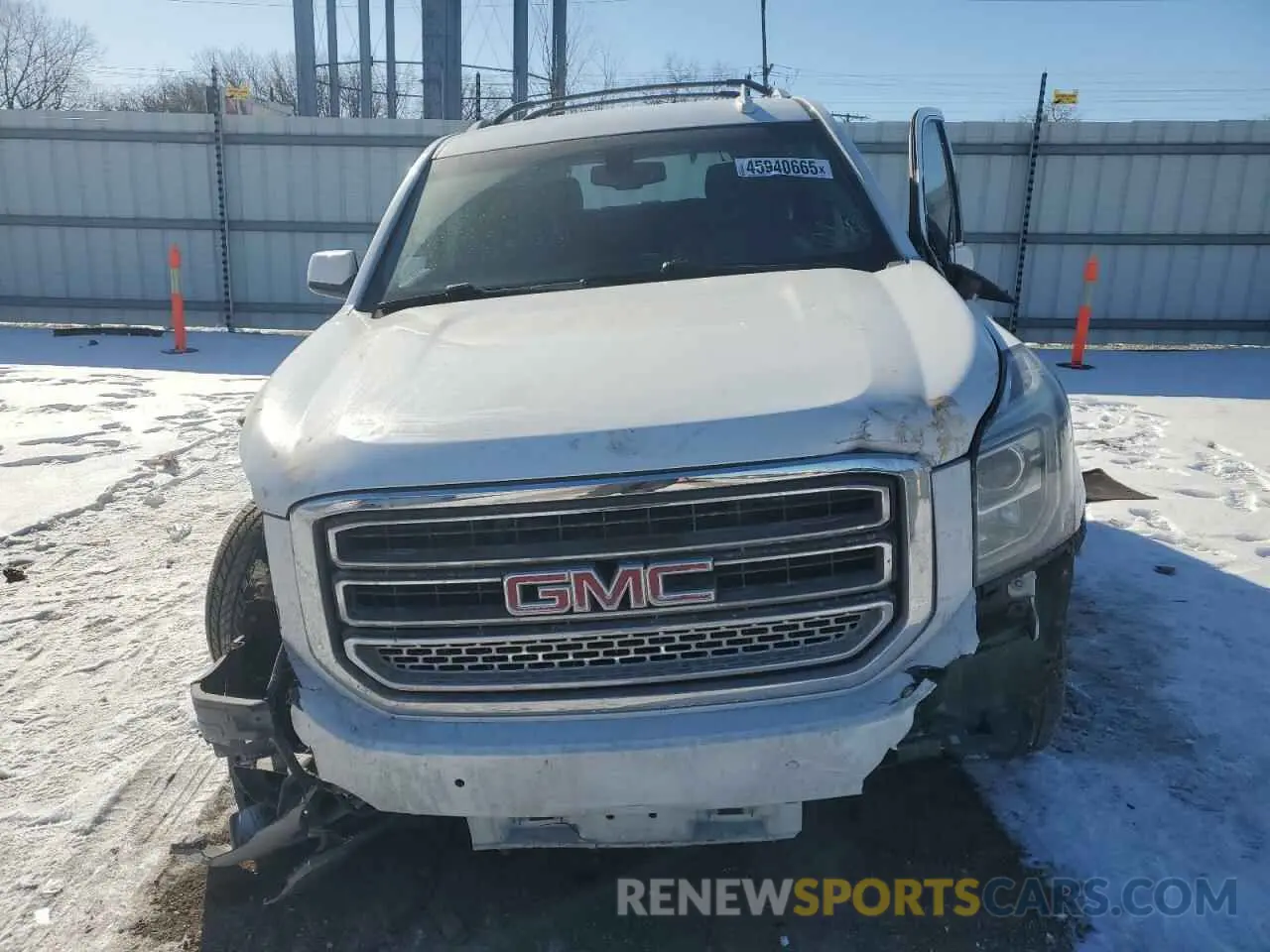 5 Фотография поврежденного автомобиля 1GKS2AKC4LR162184 GMC YUKON 2020