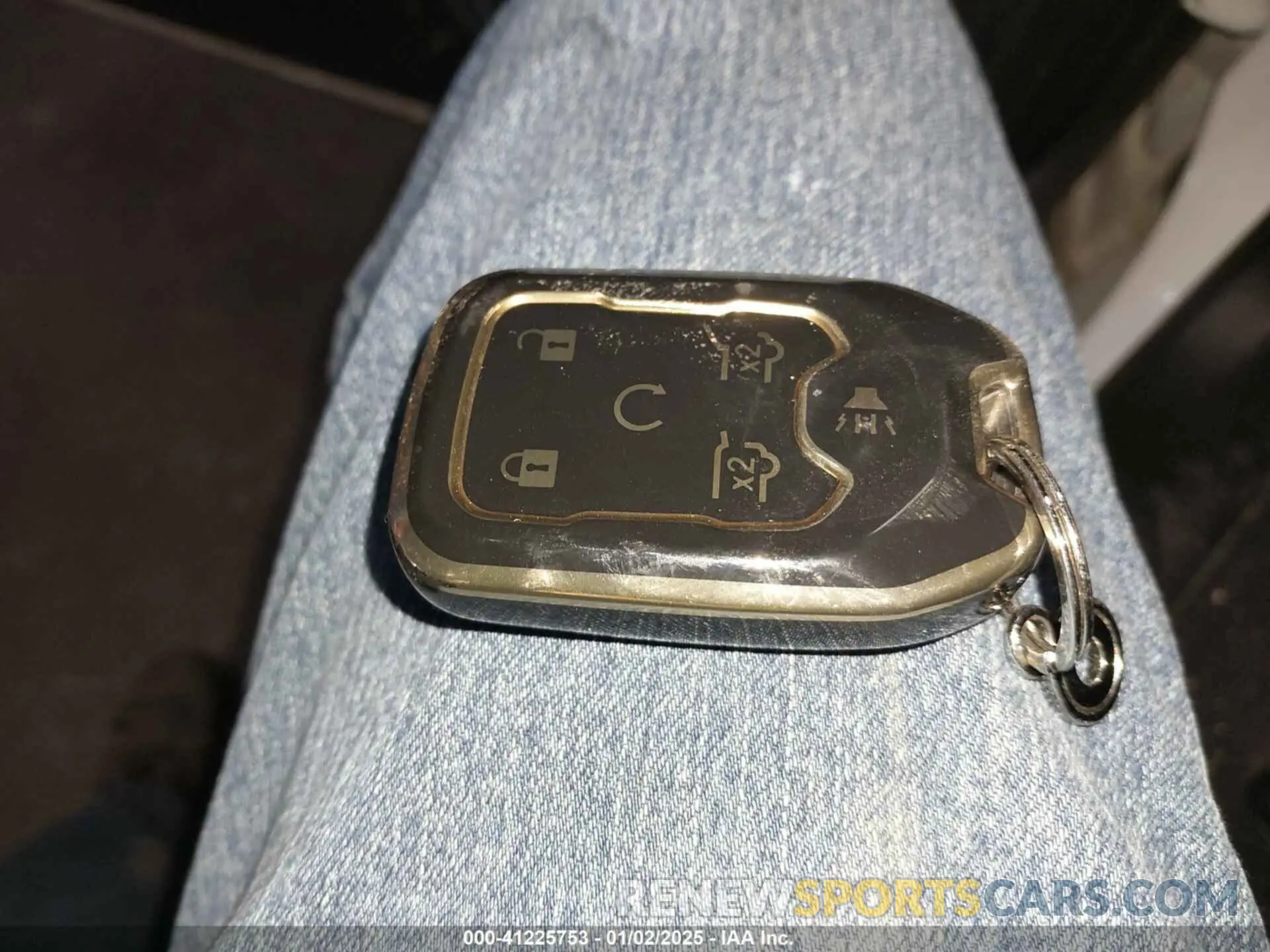 11 Фотография поврежденного автомобиля 1GKS2BKC2LR175800 GMC YUKON 2020