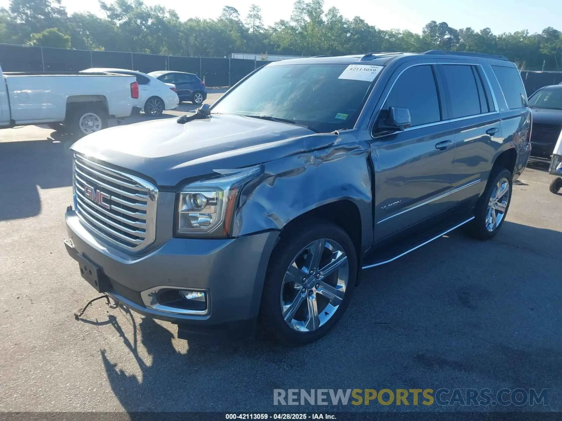2 Фотография поврежденного автомобиля 1GKS2BKC6LR265158 GMC YUKON 2020