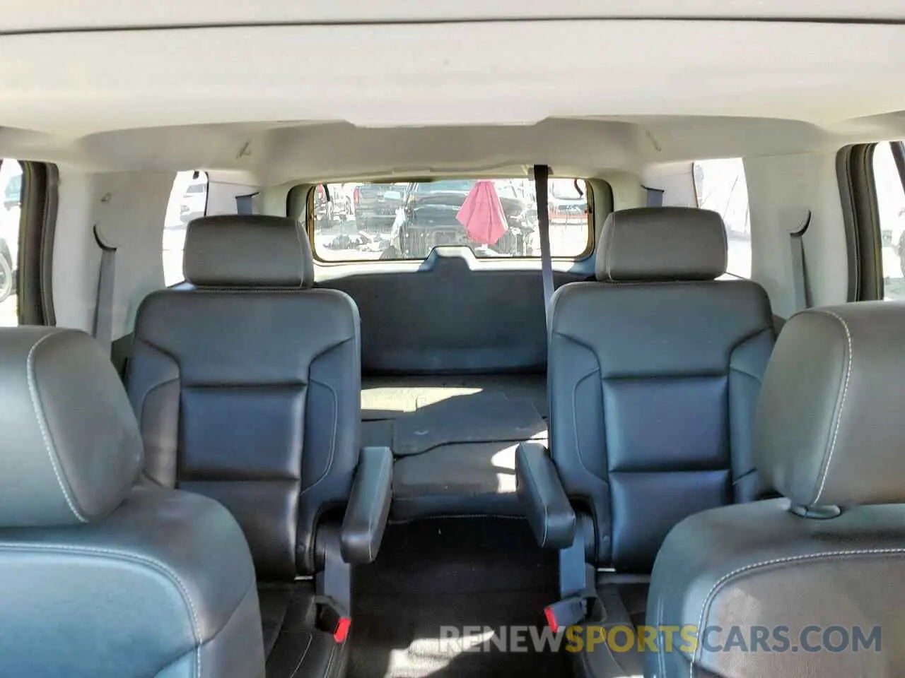 10 Фотография поврежденного автомобиля 1GKS2BKCXLR215461 GMC YUKON 2020