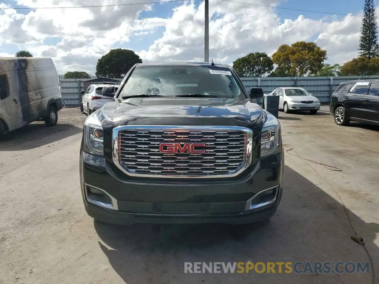 5 Фотография поврежденного автомобиля 1GKS2CKJ5LR138566 GMC YUKON 2020