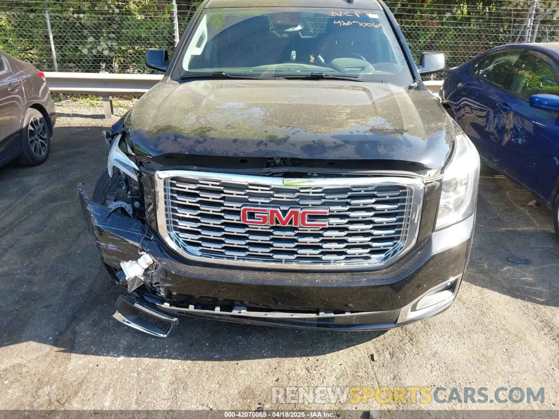 12 Фотография поврежденного автомобиля 1GKS2CKJ5LR227859 GMC YUKON 2020