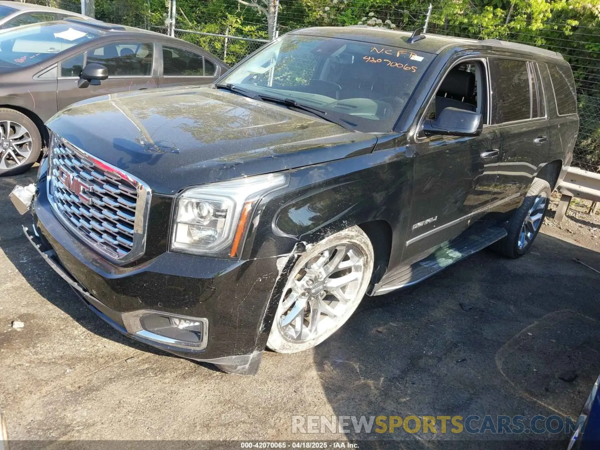 2 Фотография поврежденного автомобиля 1GKS2CKJ5LR227859 GMC YUKON 2020
