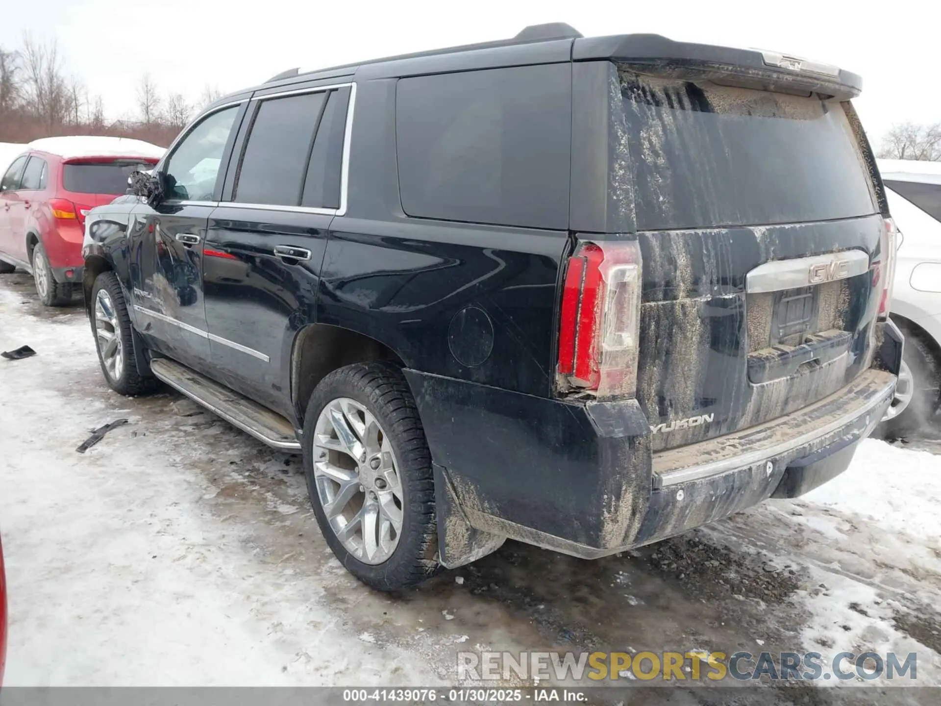 3 Фотография поврежденного автомобиля 1GKS2CKJ5LR301216 GMC YUKON 2020
