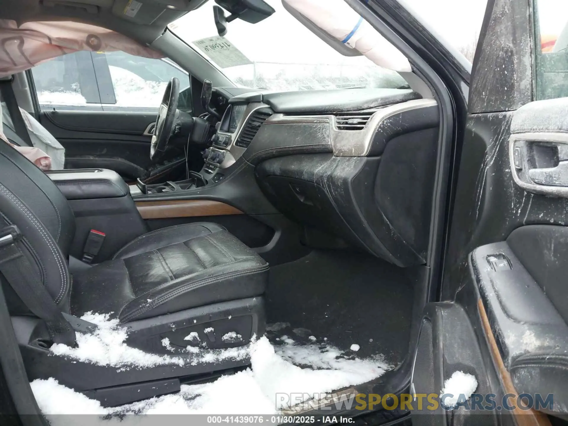 5 Фотография поврежденного автомобиля 1GKS2CKJ5LR301216 GMC YUKON 2020