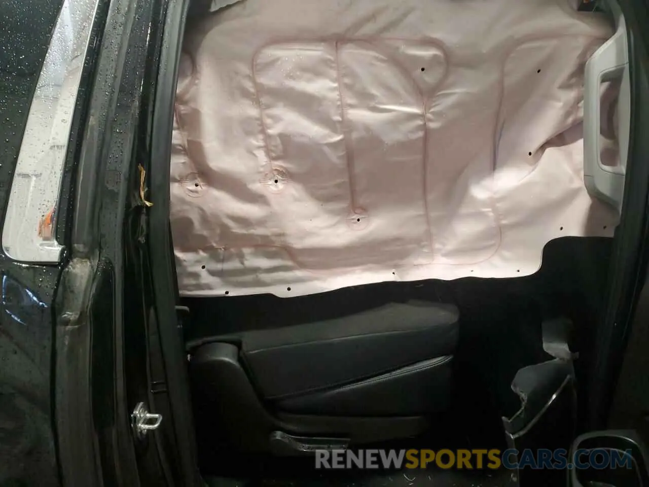 11 Фотография поврежденного автомобиля 1GKS2GKC6LR263083 GMC YUKON 2020