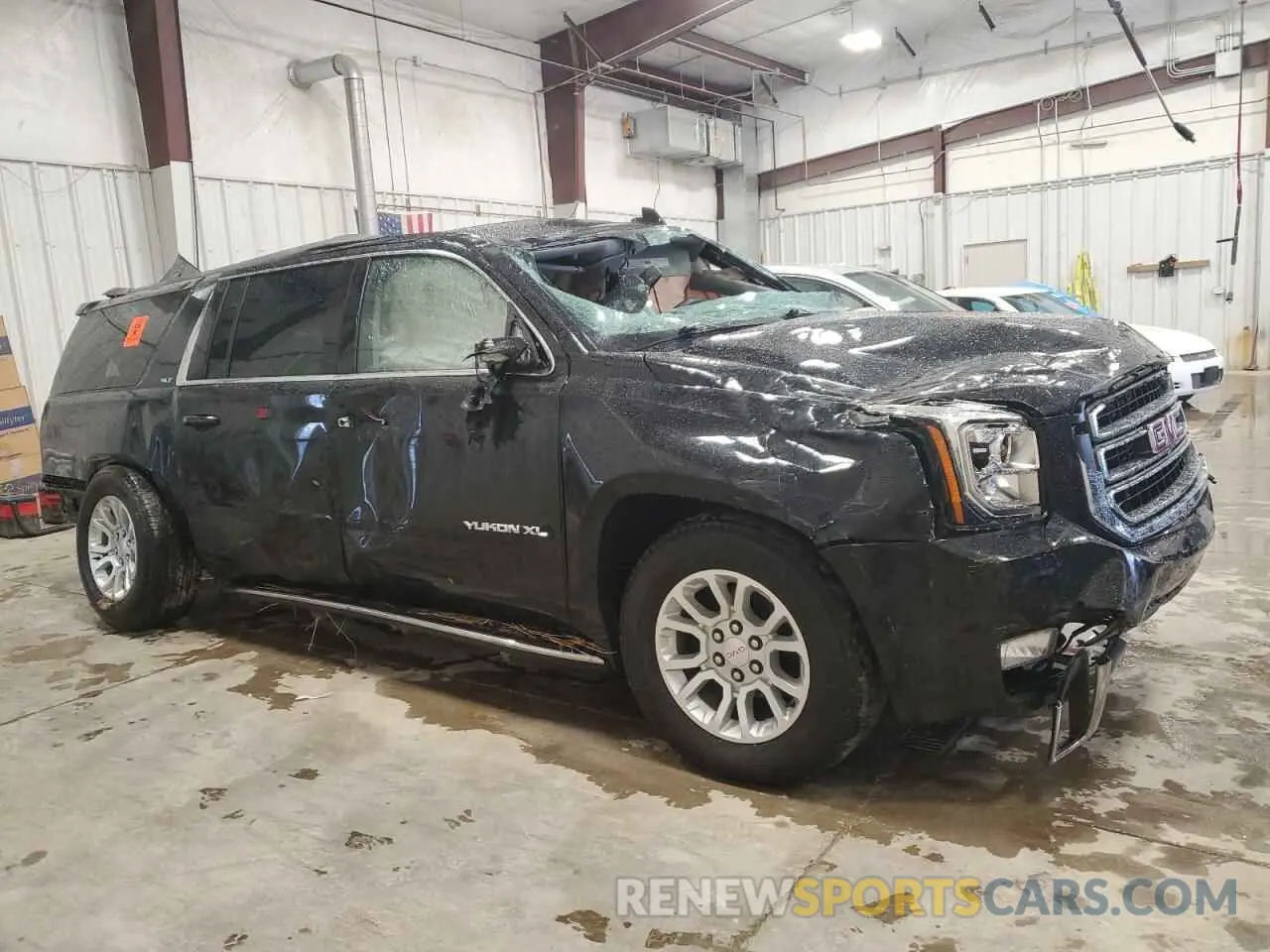 4 Фотография поврежденного автомобиля 1GKS2GKC6LR263083 GMC YUKON 2020