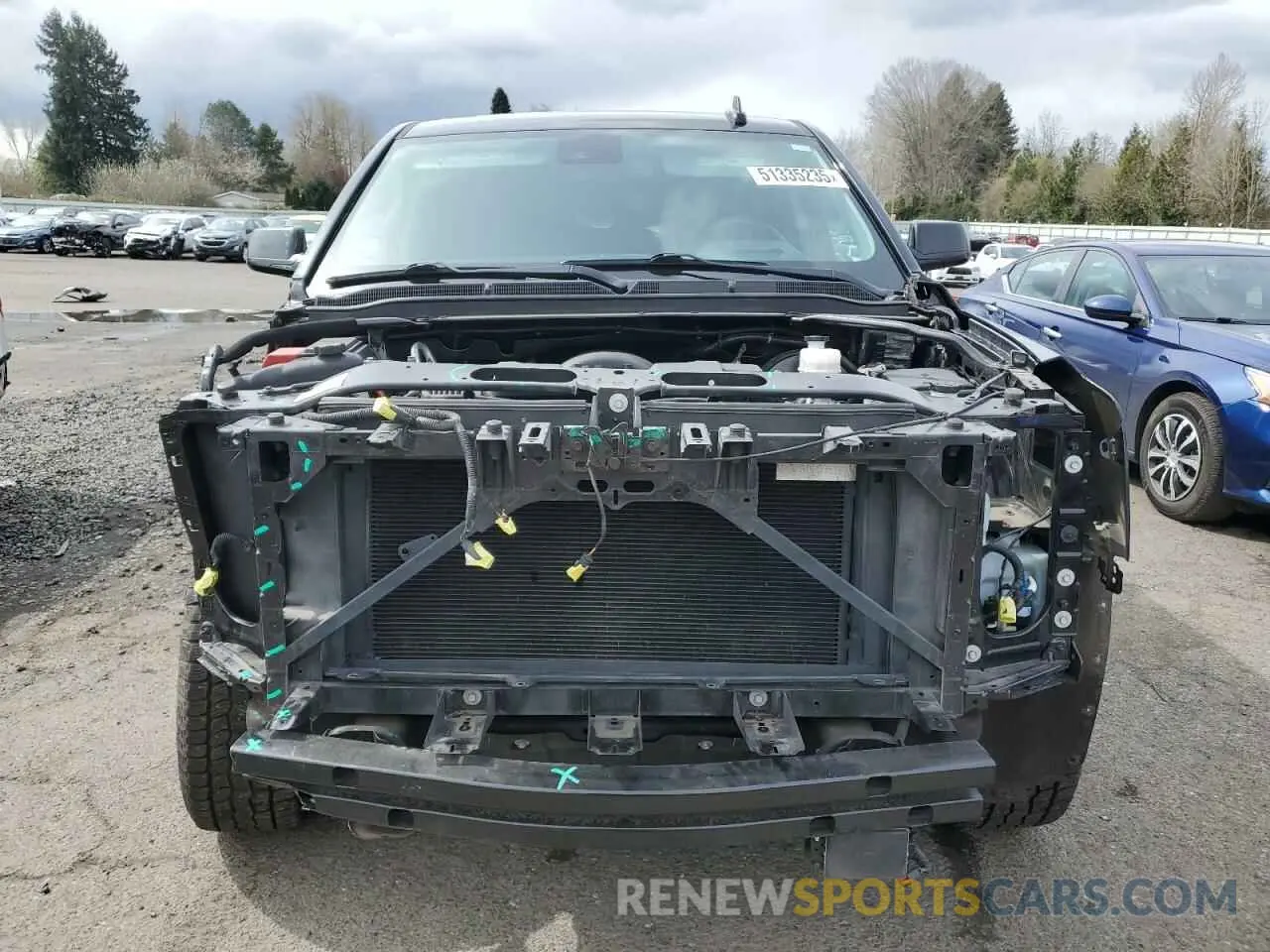 5 Photograph of a damaged car 1GKS2HKJ6LR303991 GMC YUKON 2020