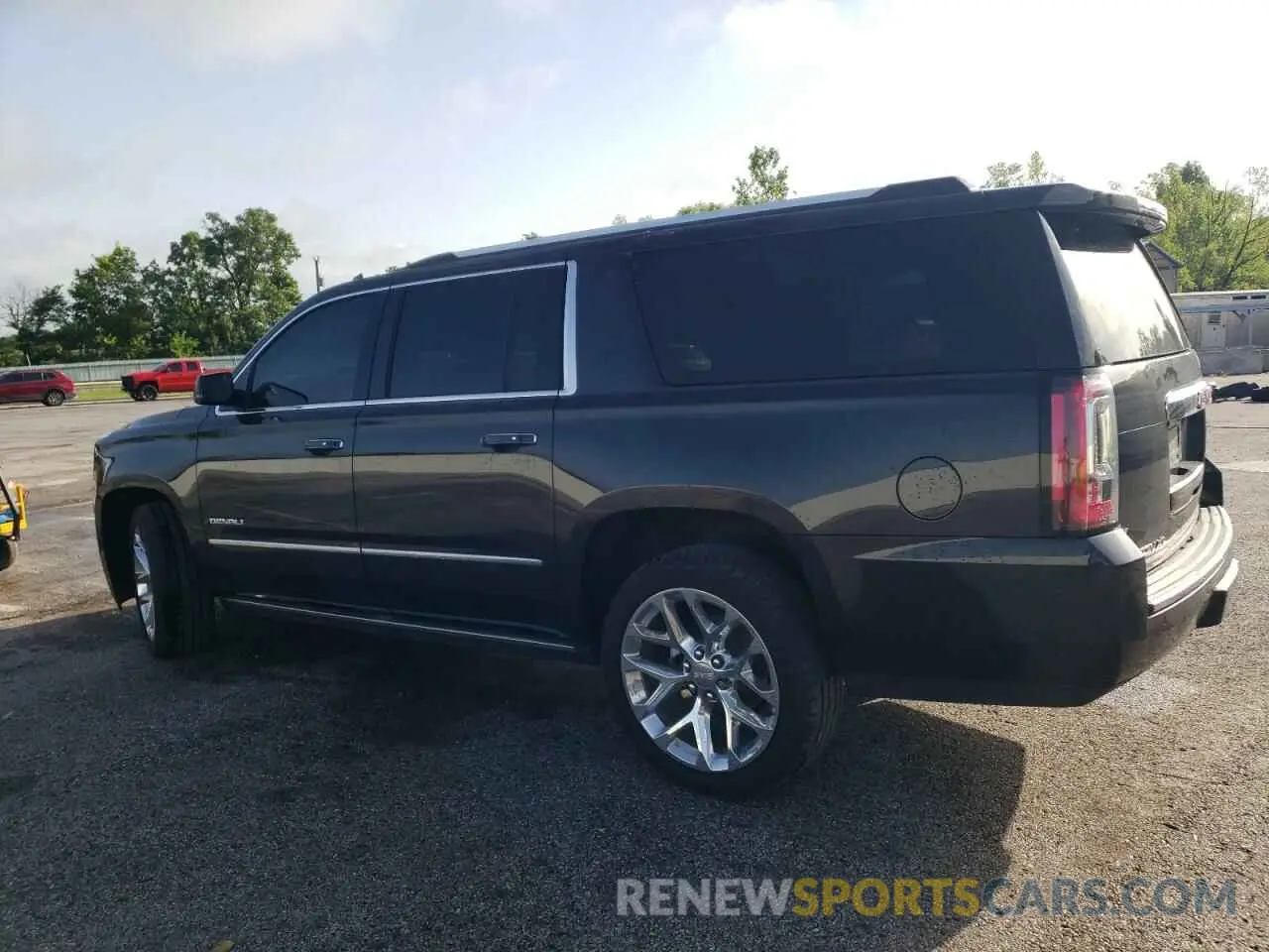 2 Фотография поврежденного автомобиля 1GKS2HKJ8LR219980 GMC YUKON 2020