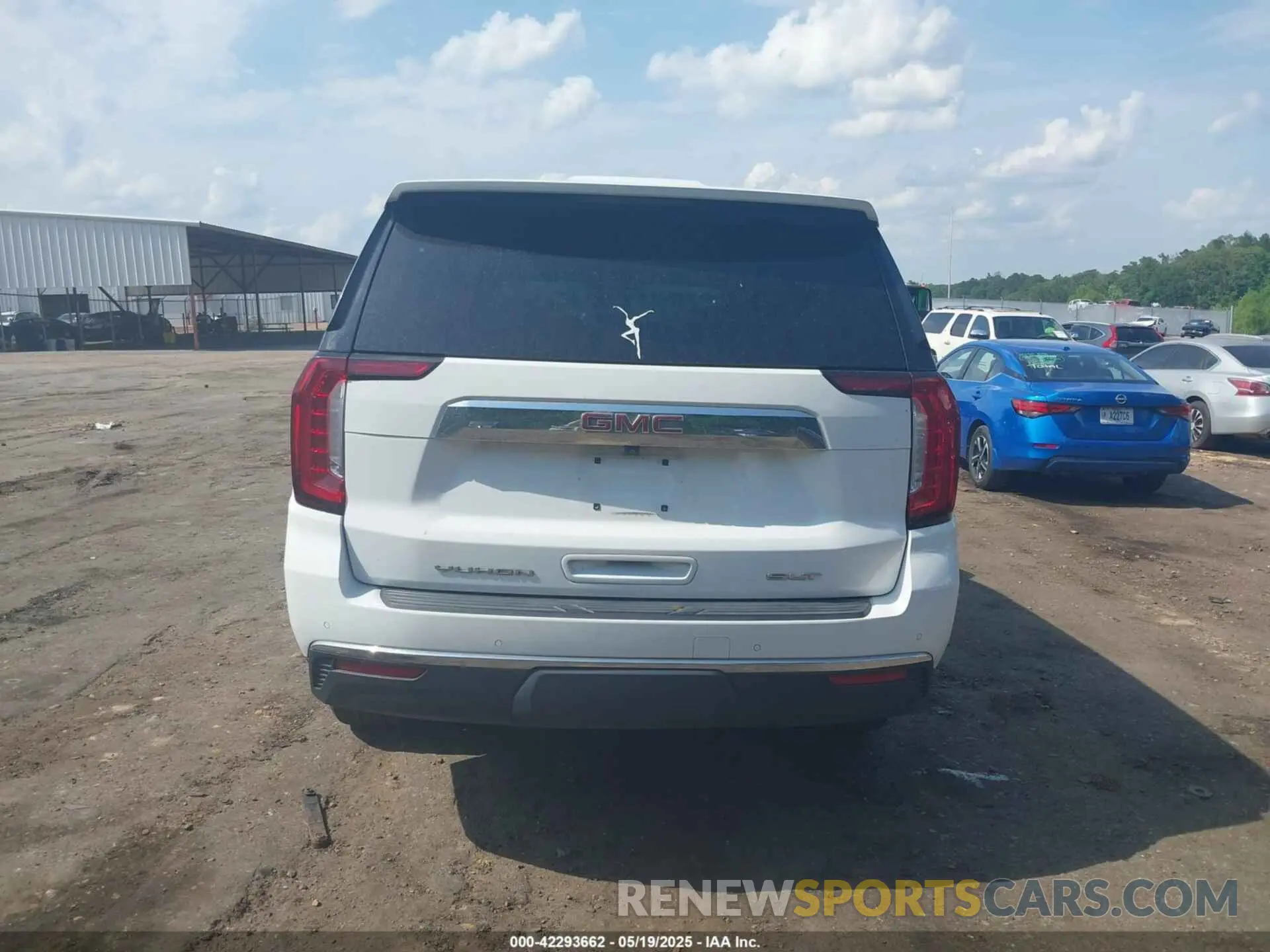 16 Фотография поврежденного автомобиля 1GKS1BKDXMR284292 GMC YUKON 2021
