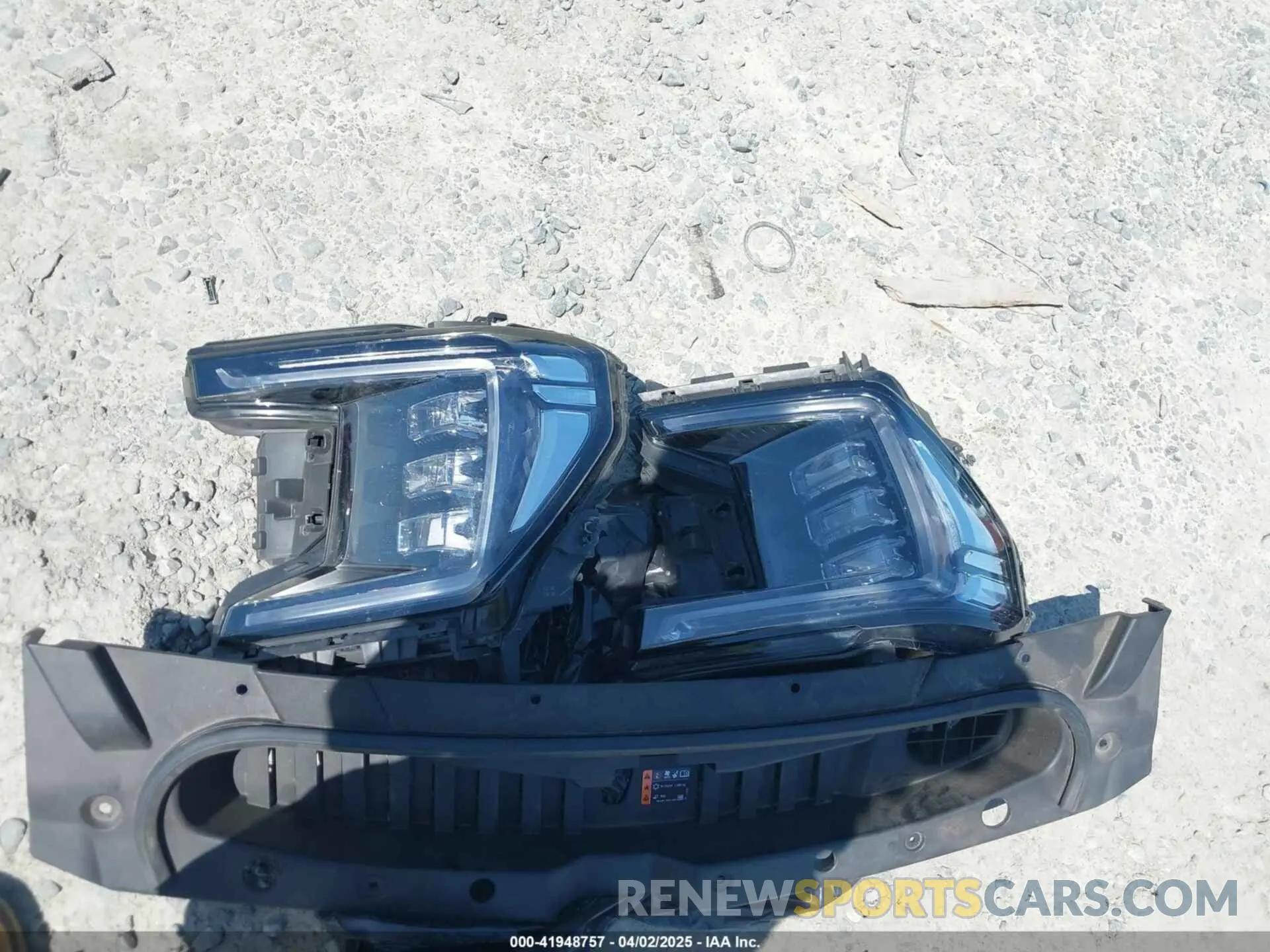 12 Фотография поврежденного автомобиля 1GKS1DKL2MR142019 GMC YUKON 2021