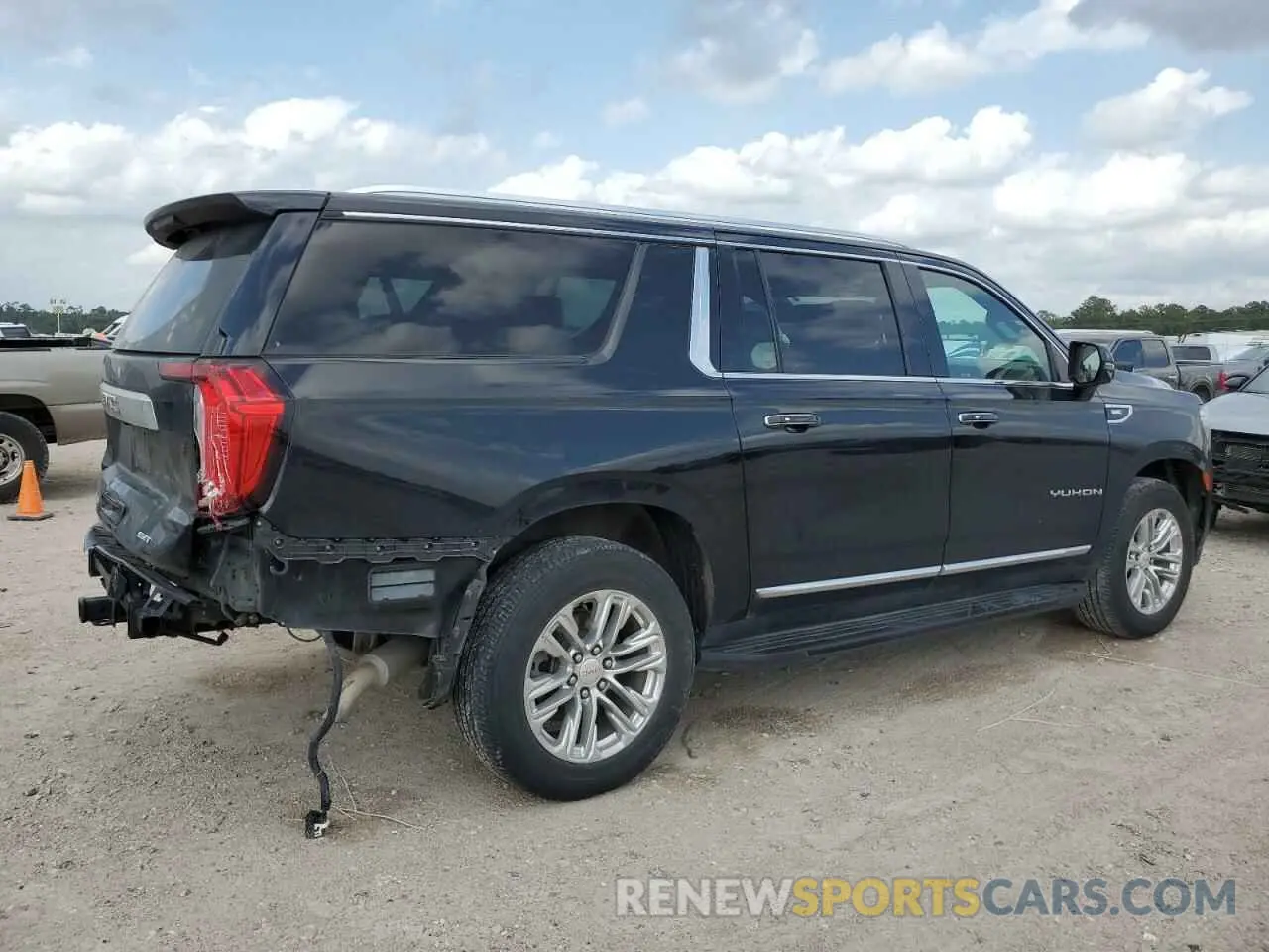 3 Фотография поврежденного автомобиля 1GKS1GKD6MR214754 GMC YUKON 2021