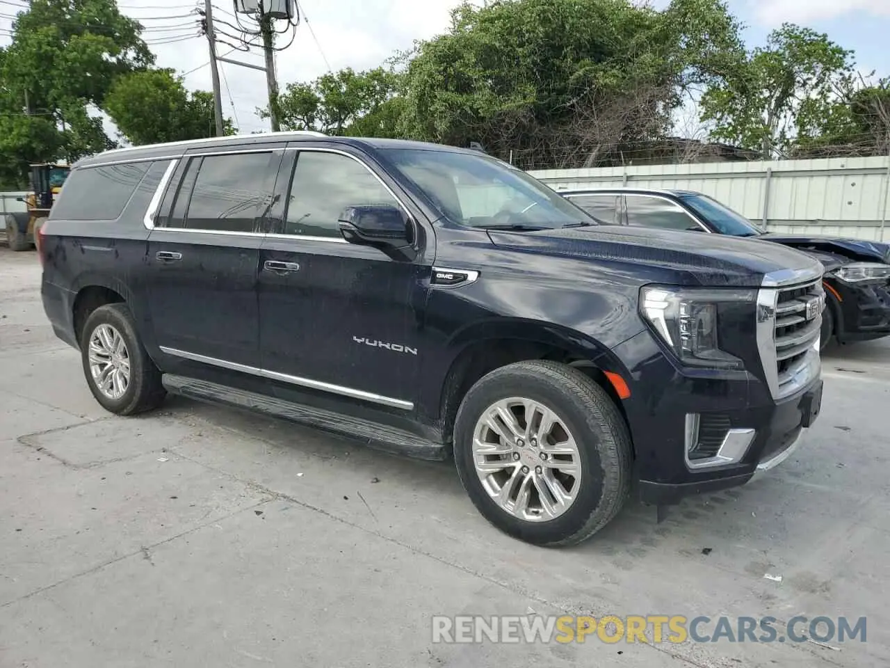 4 Фотография поврежденного автомобиля 1GKS1GKD8MR488604 GMC YUKON 2021