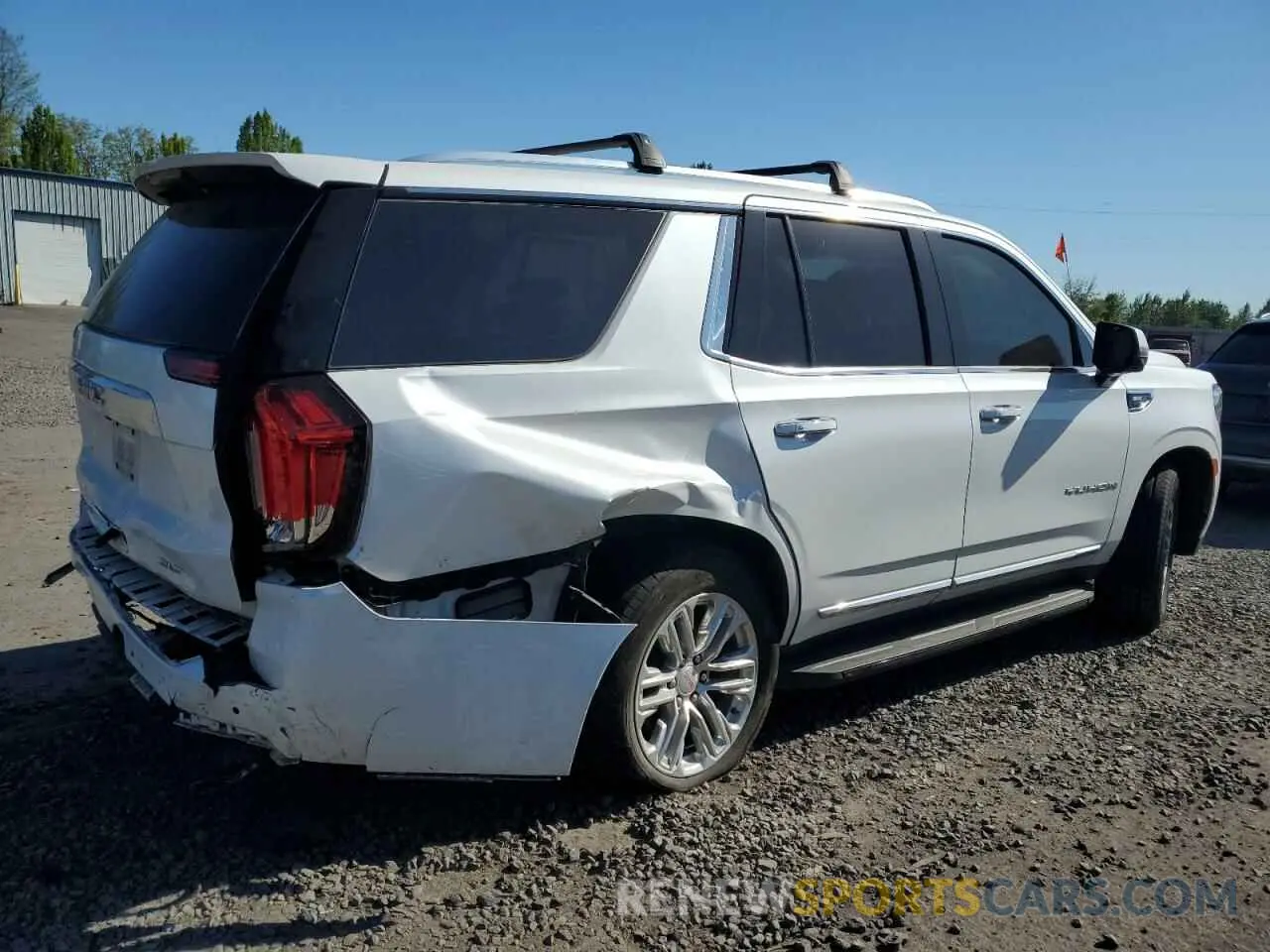 3 Photograph of a damaged car 1GKS2BKD5MR111406 GMC YUKON 2021