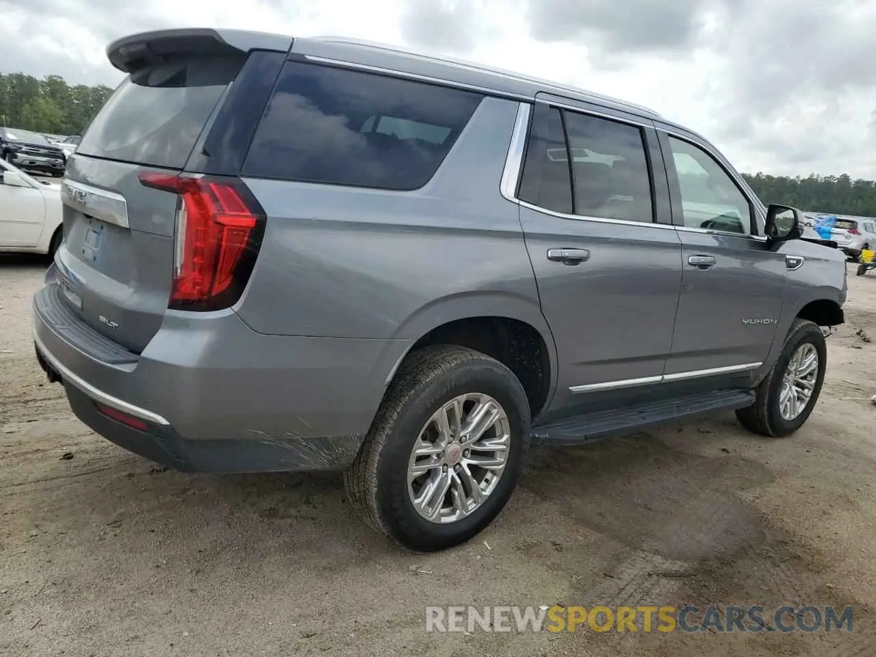 3 Фотография поврежденного автомобиля 1GKS2BKD7MR118891 GMC YUKON 2021