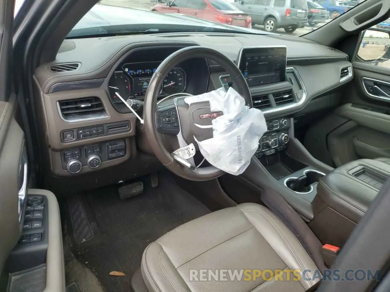 8 Фотография поврежденного автомобиля 1GKS2BKD7MR118891 GMC YUKON 2021