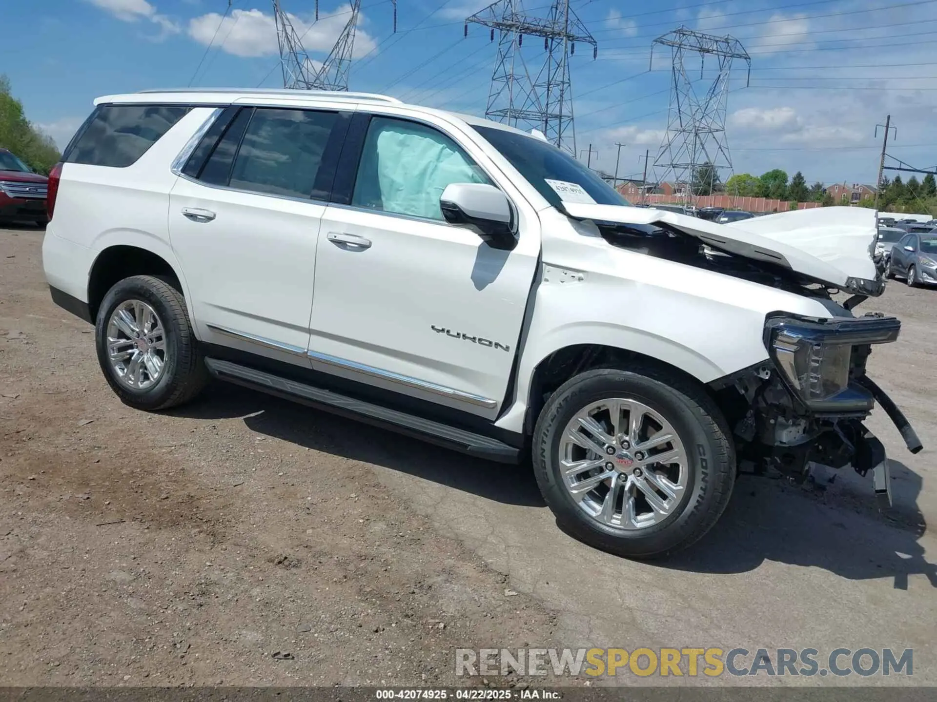 1 Фотография поврежденного автомобиля 1GKS2BKDXMR221495 GMC YUKON 2021