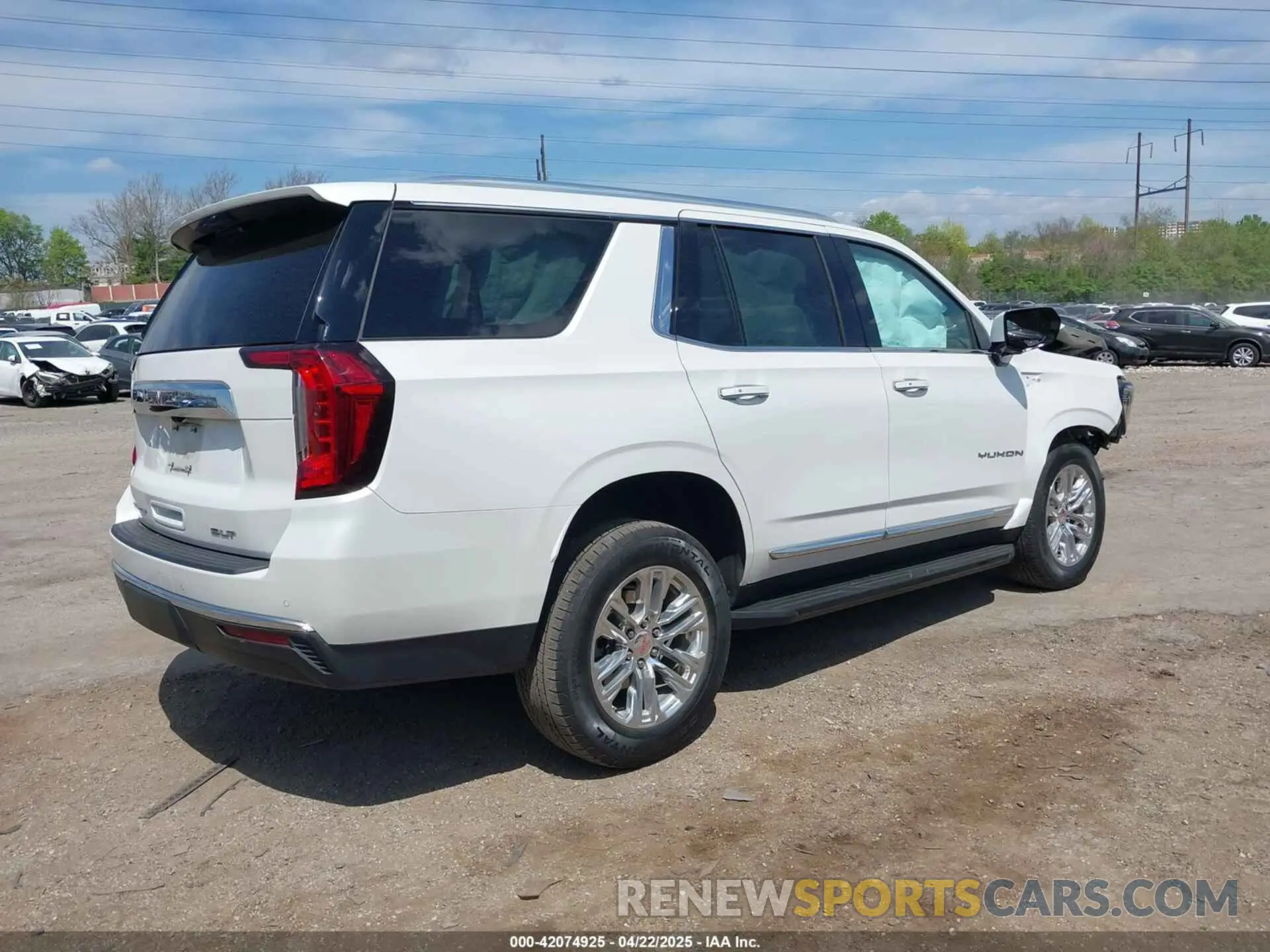 4 Фотография поврежденного автомобиля 1GKS2BKDXMR221495 GMC YUKON 2021