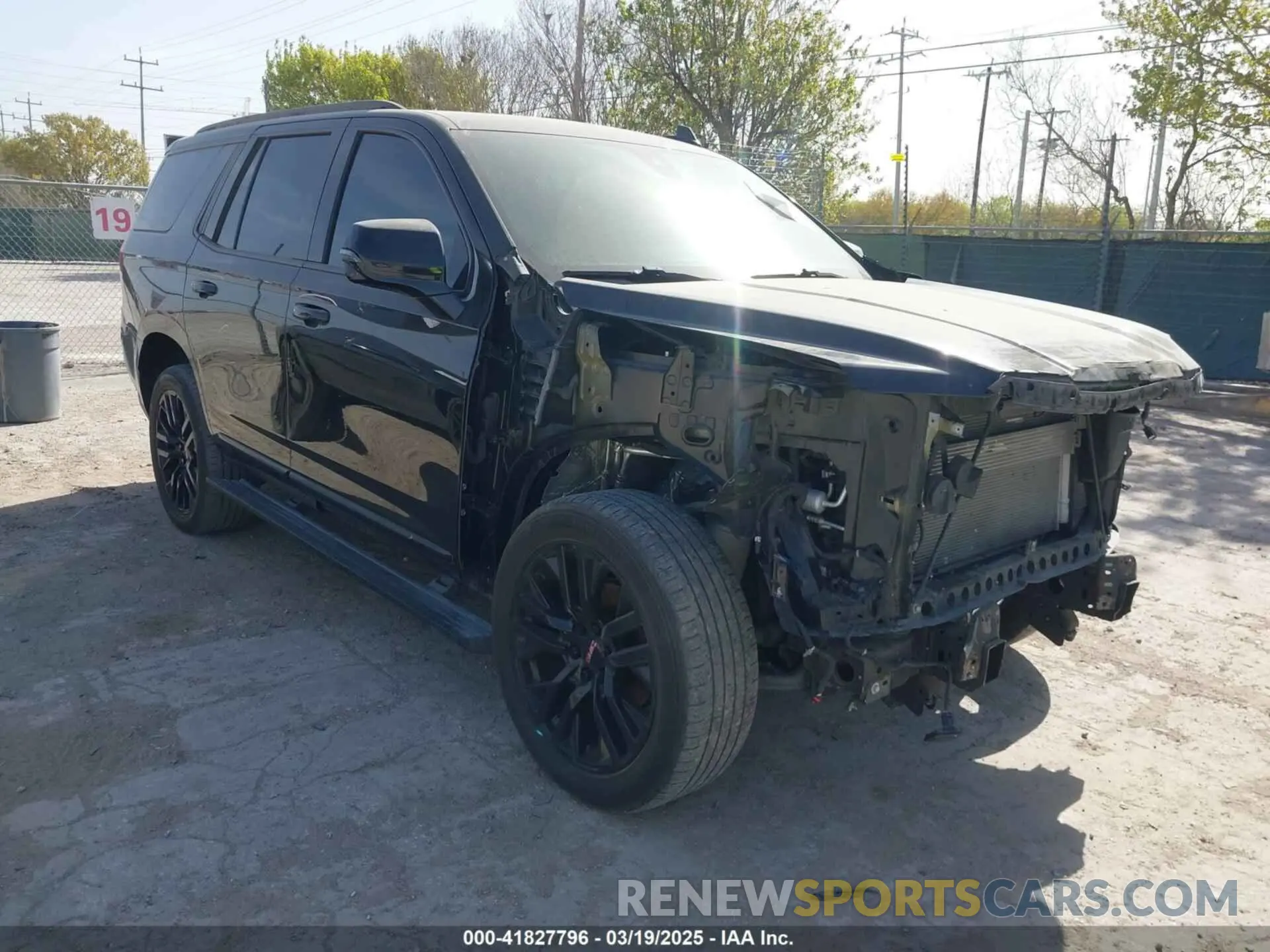 1 Фотография поврежденного автомобиля 1GKS2DKL1MR202269 GMC YUKON 2021