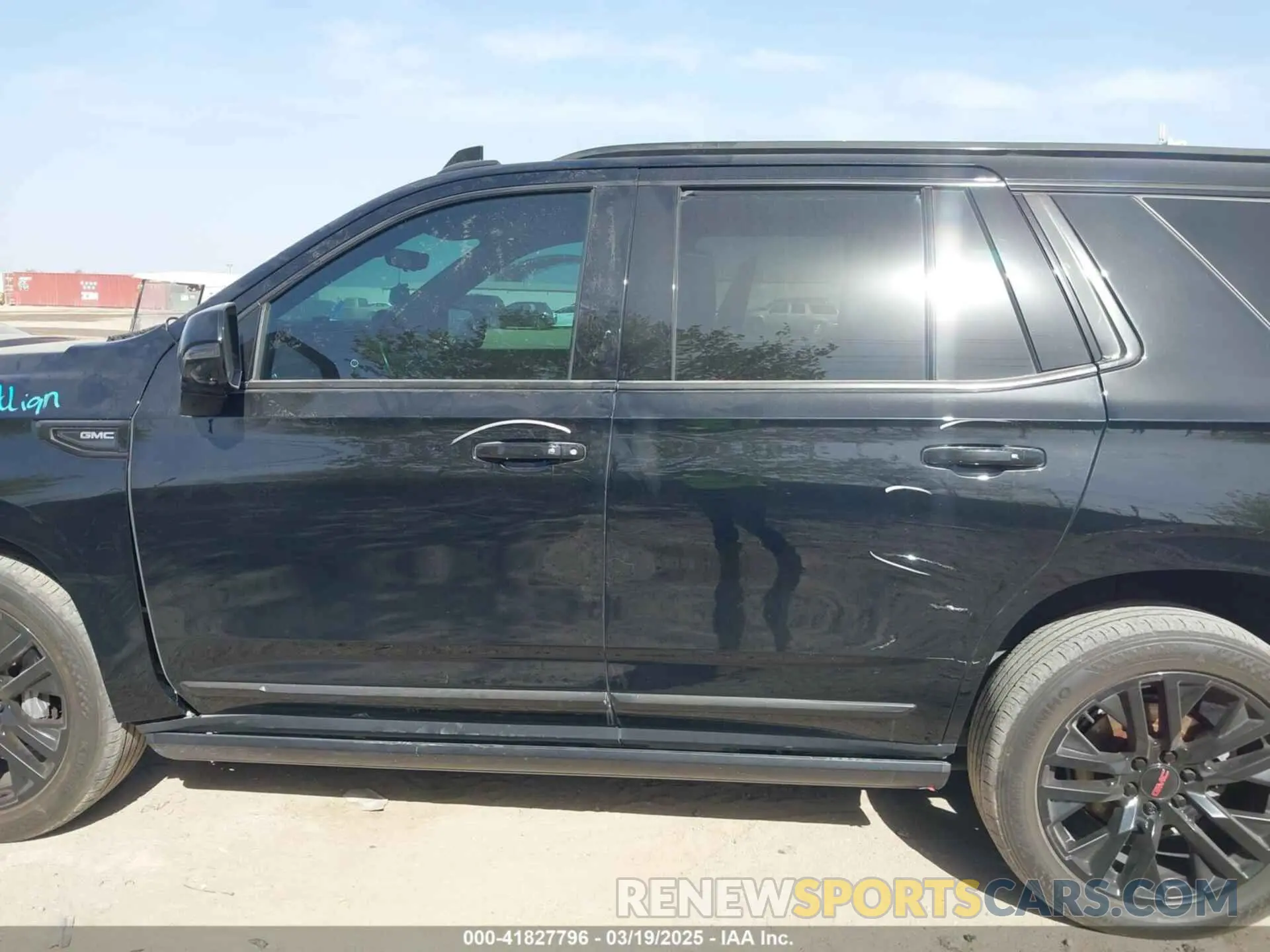 15 Фотография поврежденного автомобиля 1GKS2DKL1MR202269 GMC YUKON 2021